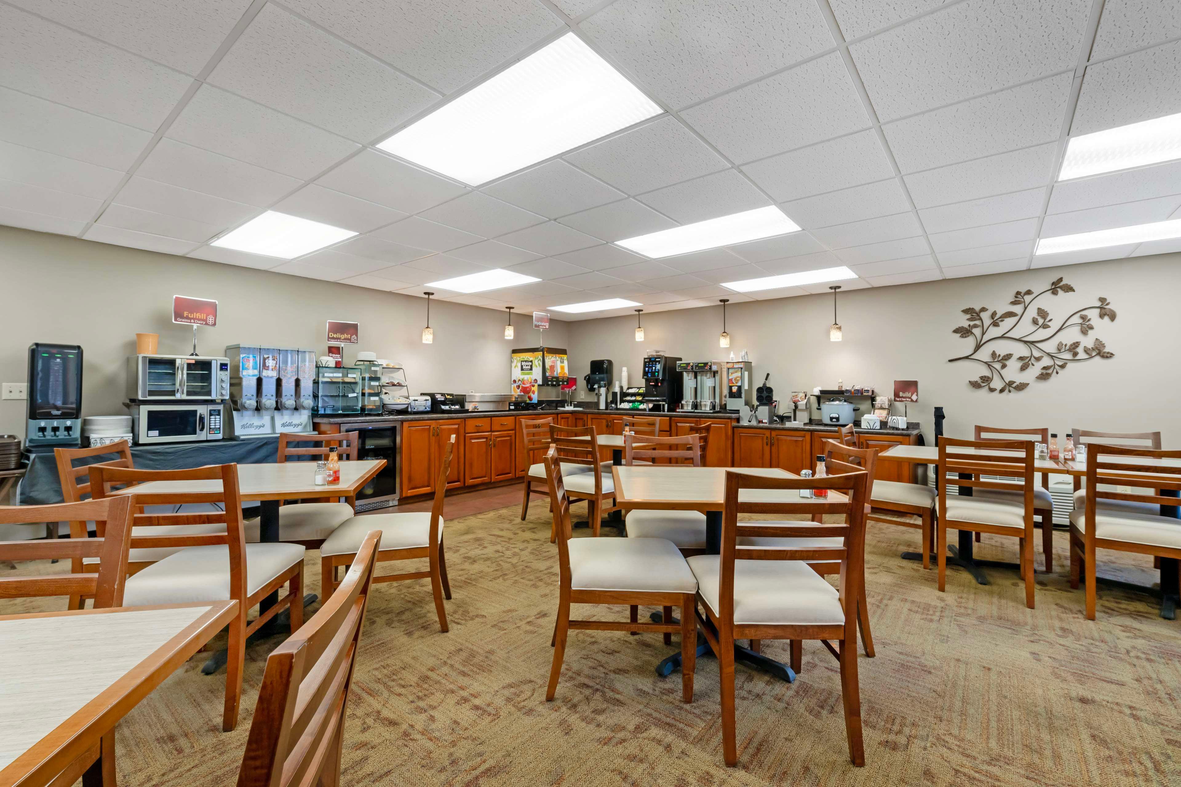 Restaurant Best Western Plus Concord Inn