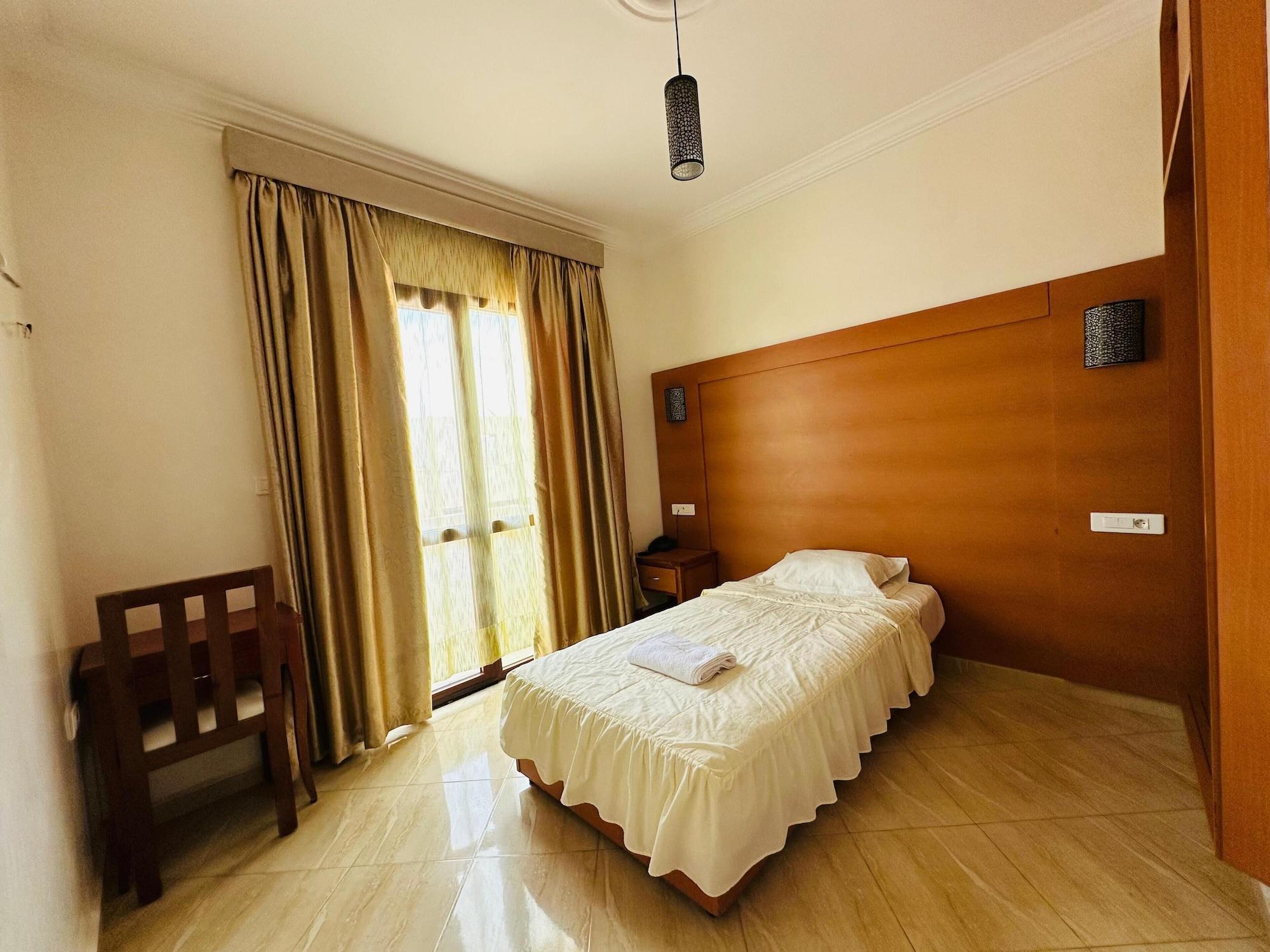 Habitación HOTEL SAHARA BEACH AKHFENNiR