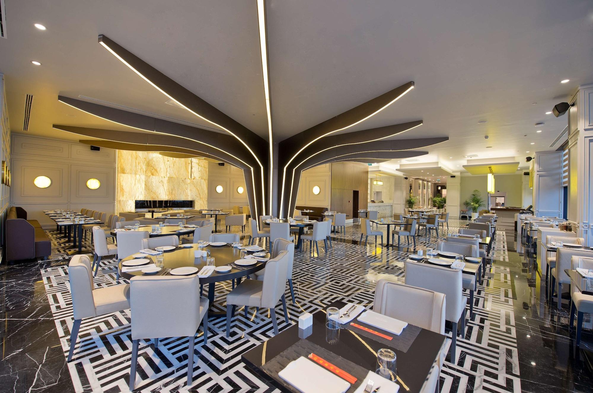 Restaurant Ramada Plaza by Wyndham Trabzon