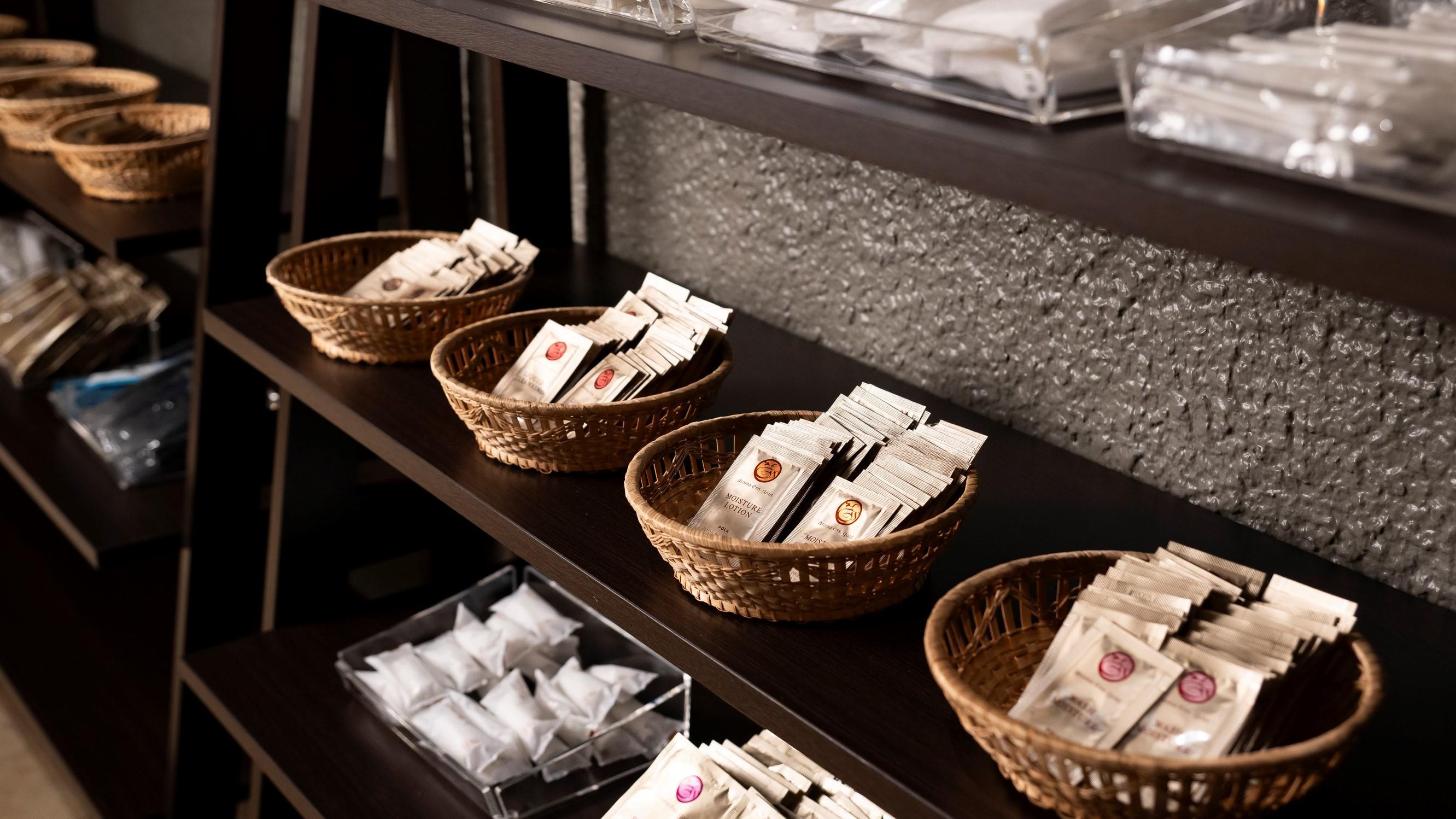 Vista Lobby Tokyo Prince Hotel