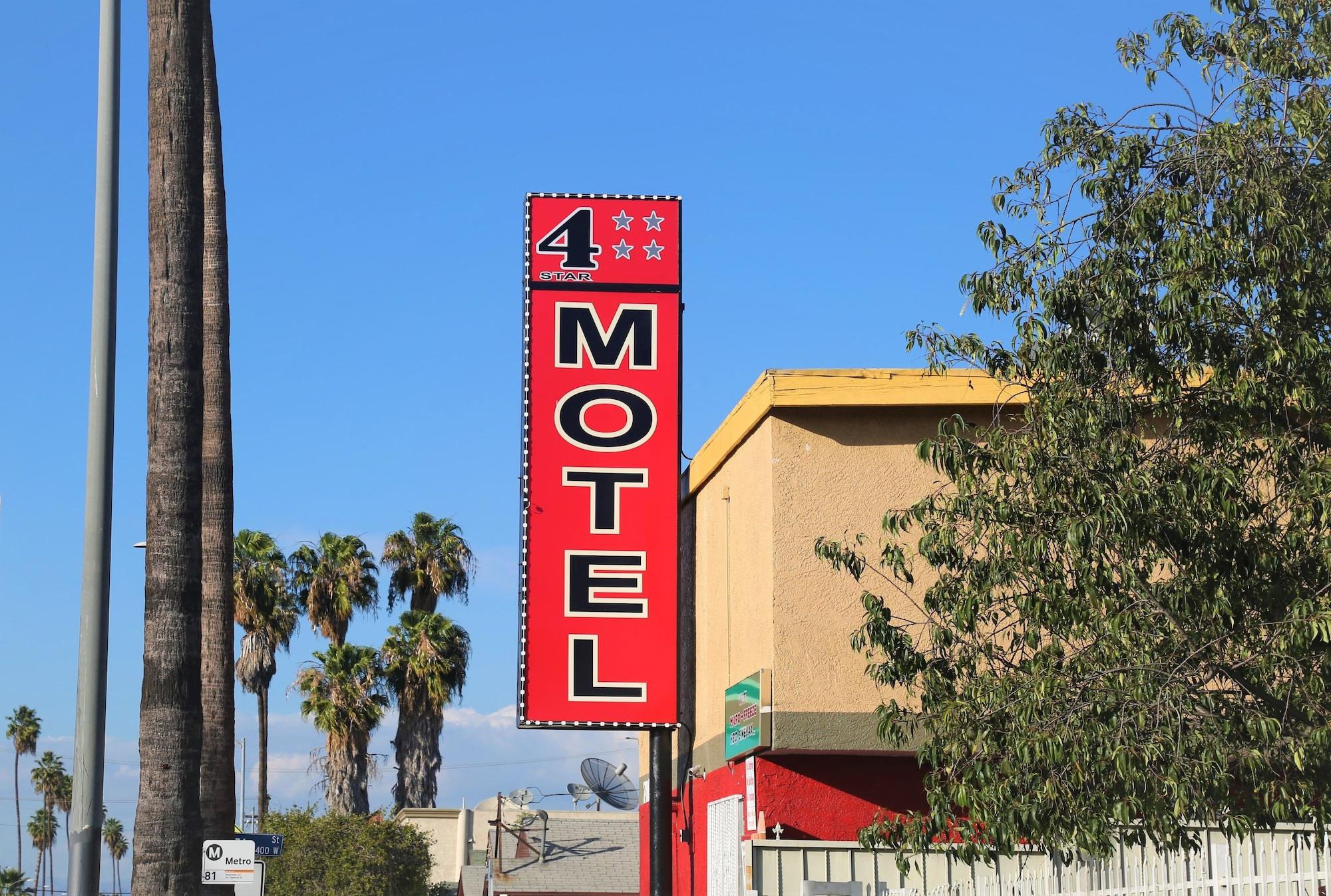Varios 4 Star Motel