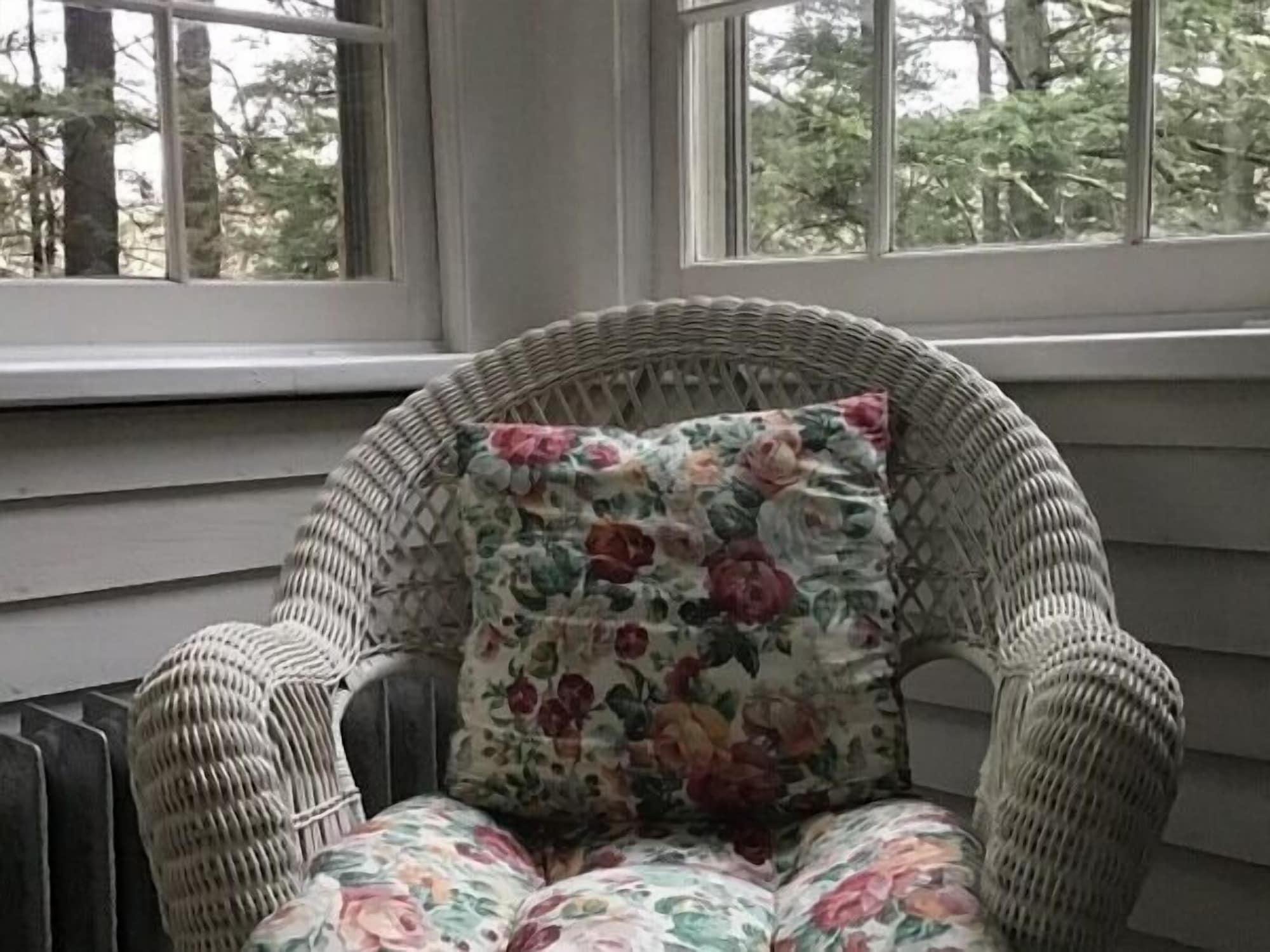Varios Brookview Manor Inn
