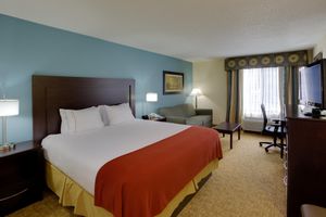 Alojamiento - Holiday Inn Exp Winston Salem by IHG