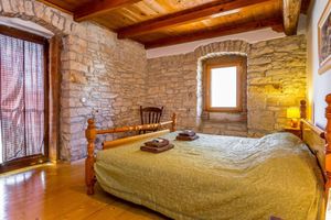 Alquiler Vacacional - Boutique Villa With Pool in Peresiji