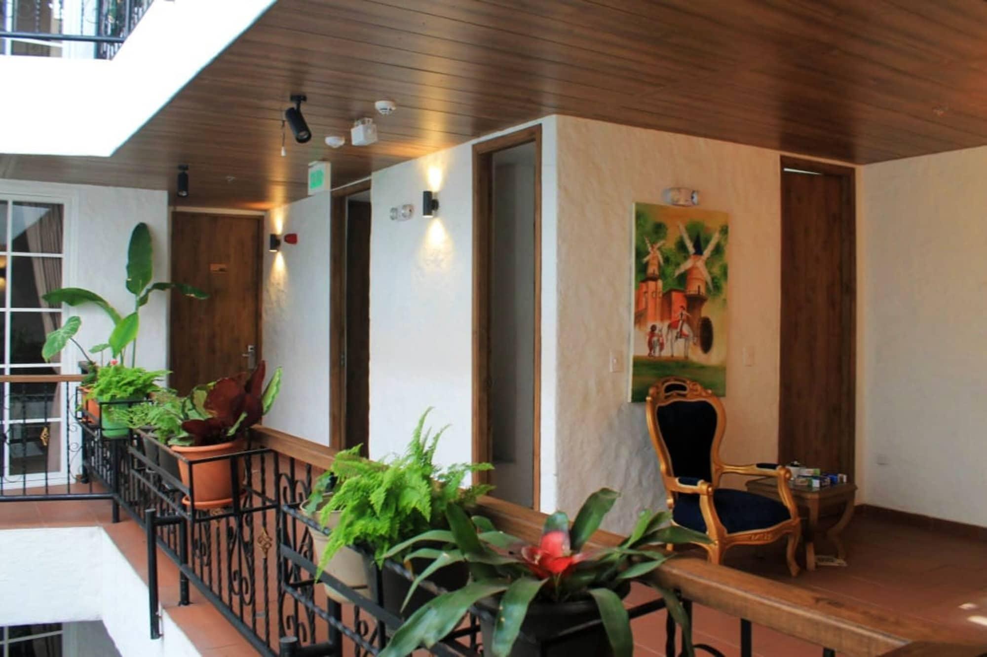 Vista Lobby Casa del Hidalgo Hotel Cali Centenario