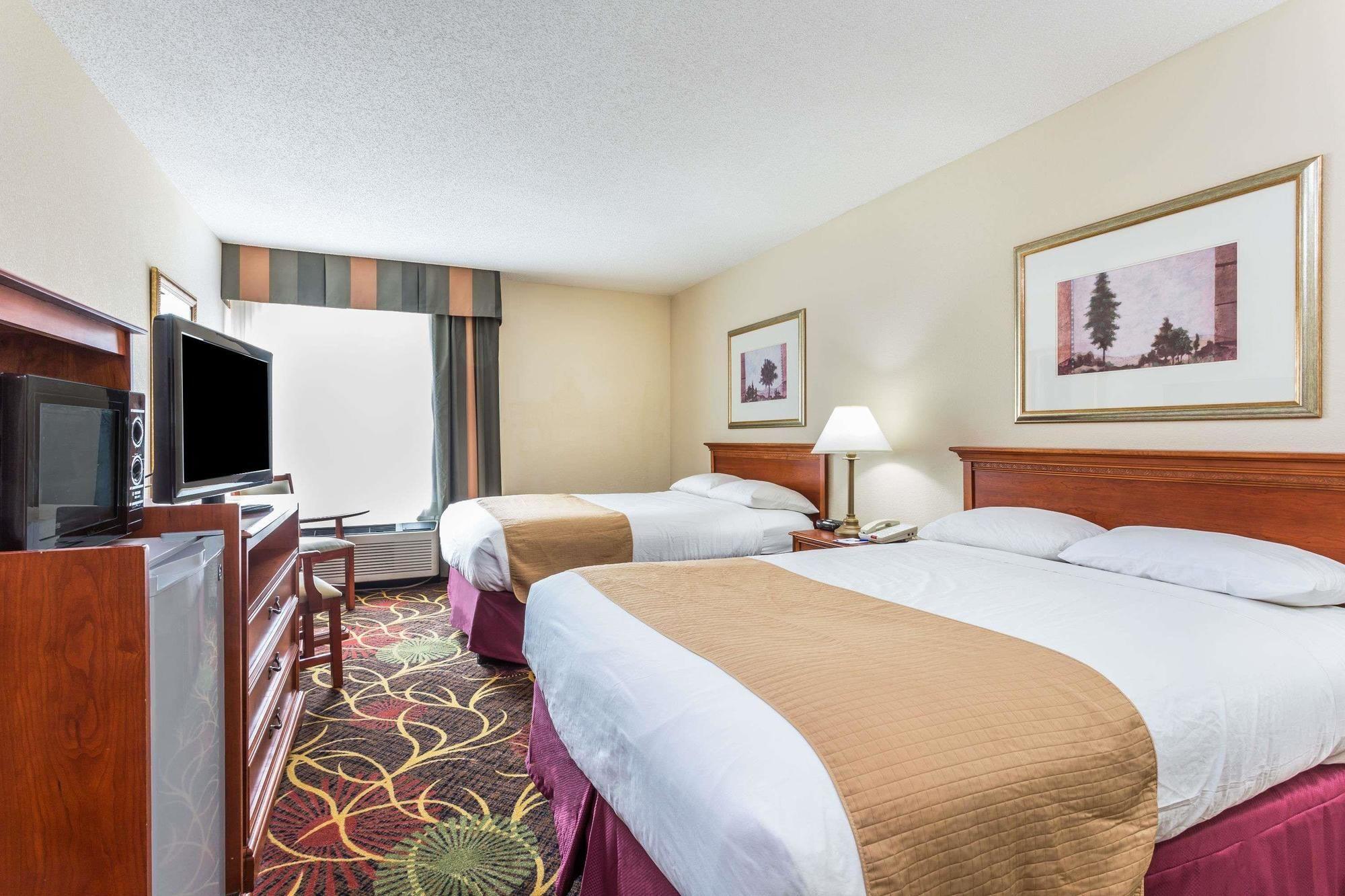 Habitación Baymont Inn And Suites Cornelia