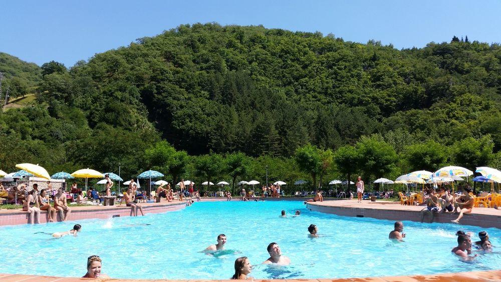 Vista Piscina Hotel Marrani