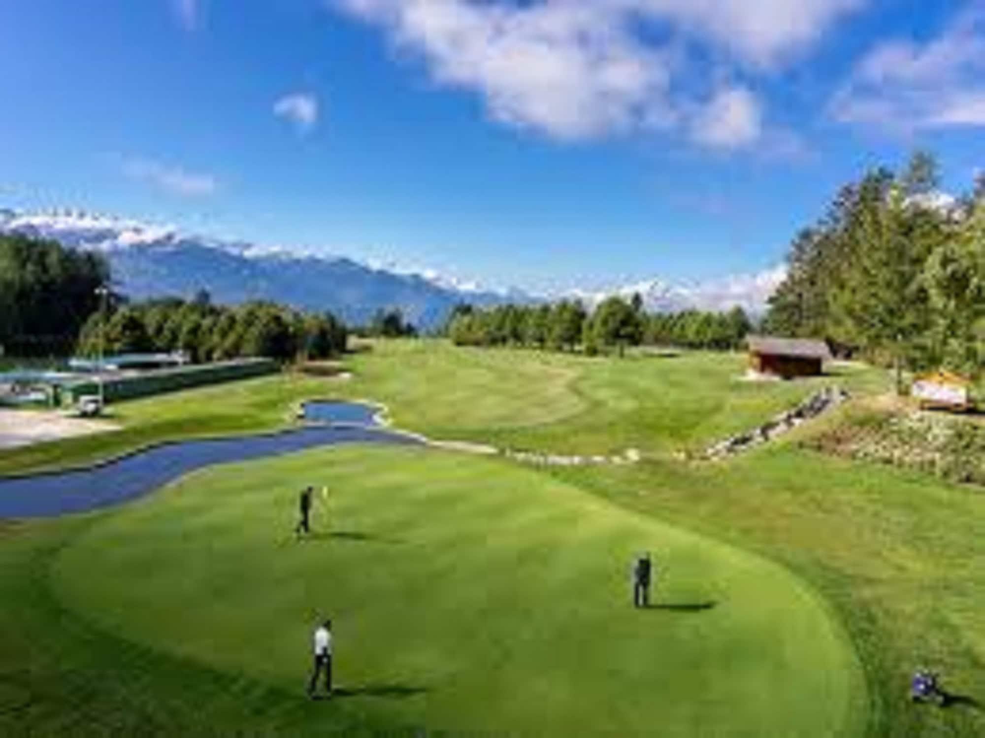 Campo de Golf Hôtel Résidence de la Forêt