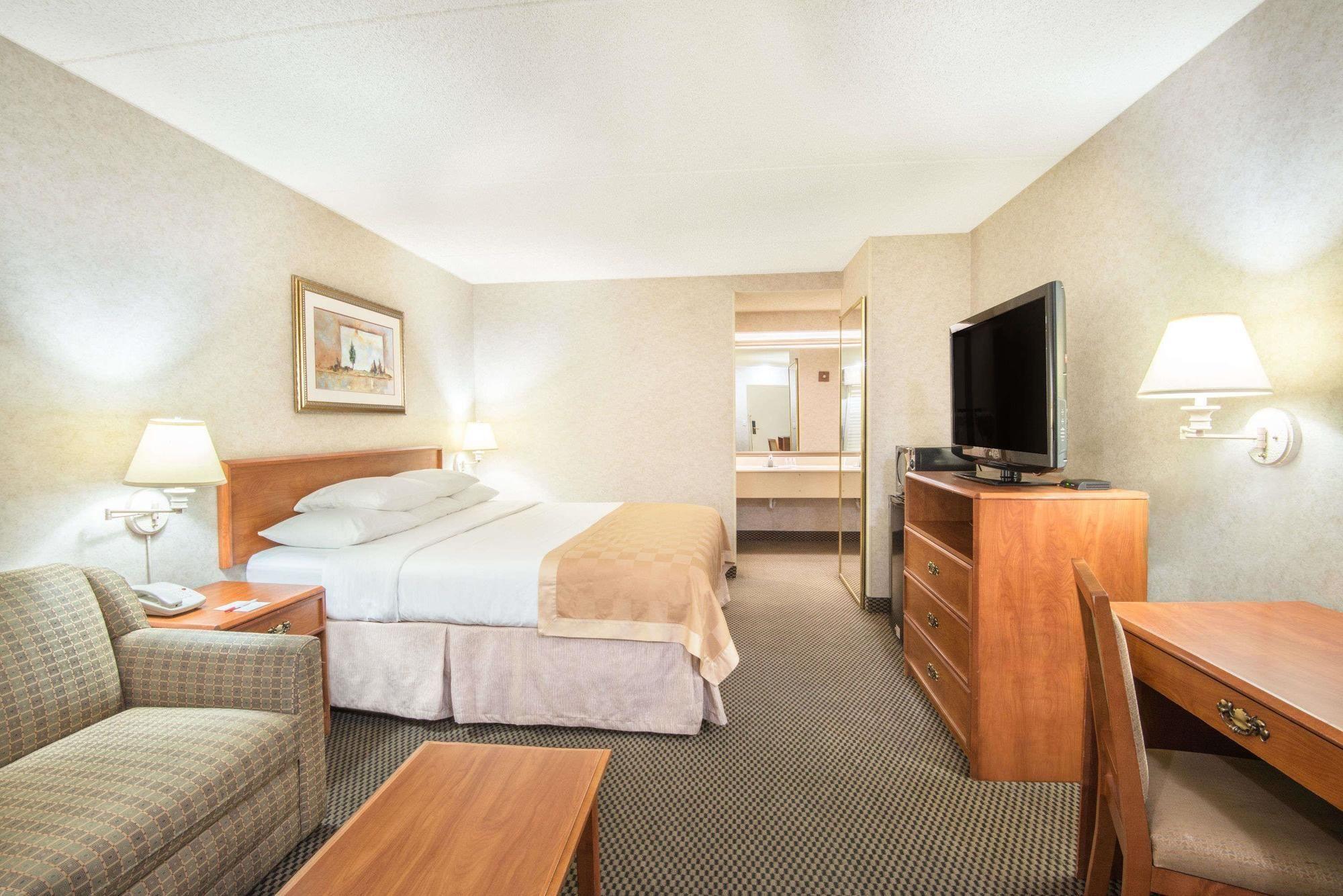 Habitación Travelodge By Wyndham Pueblo