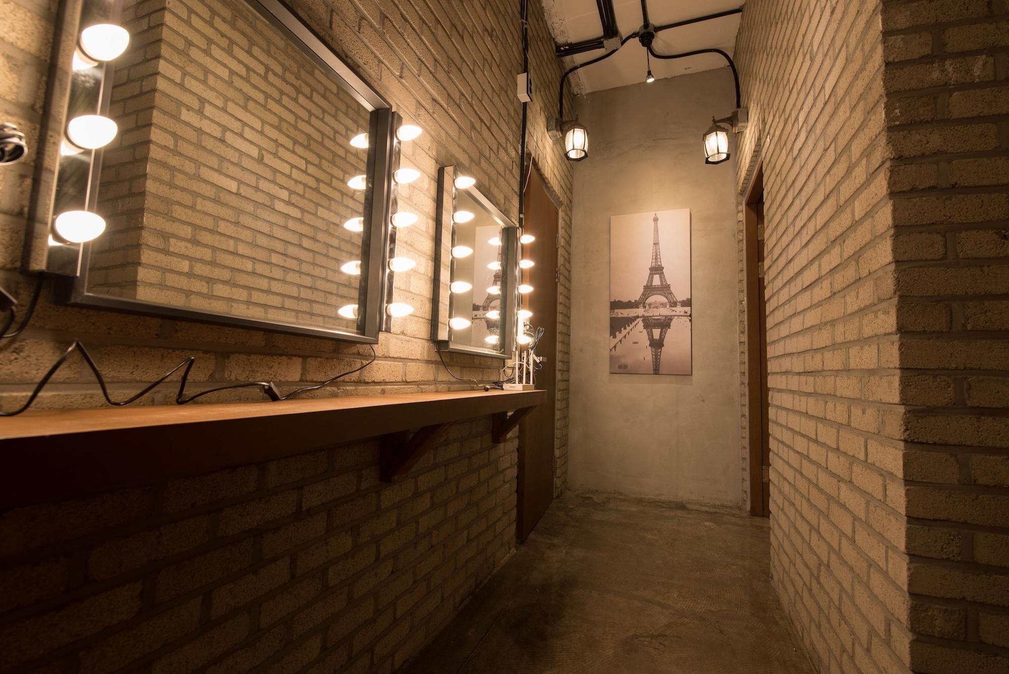 Spa Inno Guesthouse & Bar Hongdae - Hostel