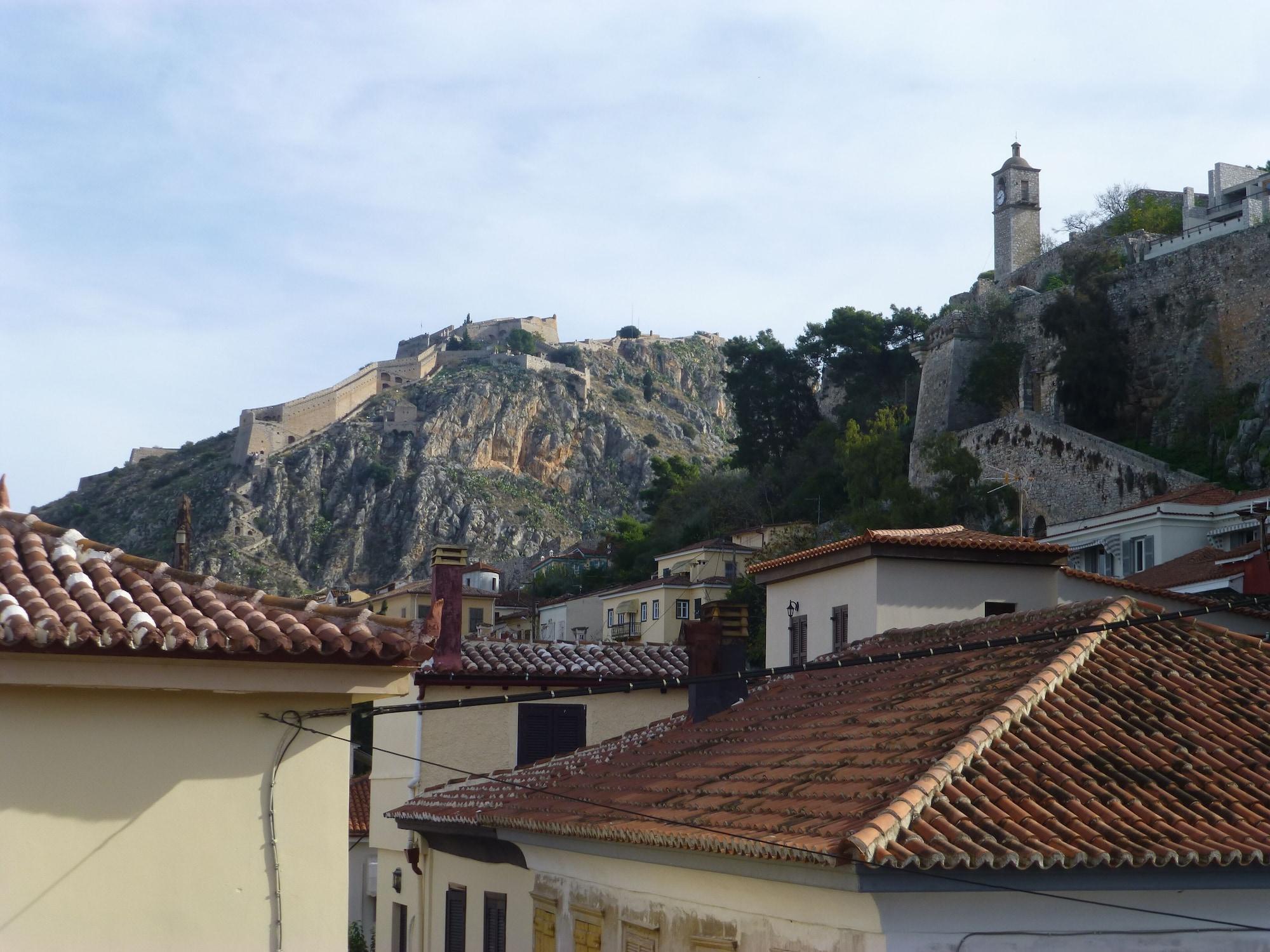Vista Exterior Impero Nafplio Hotel & Suites
