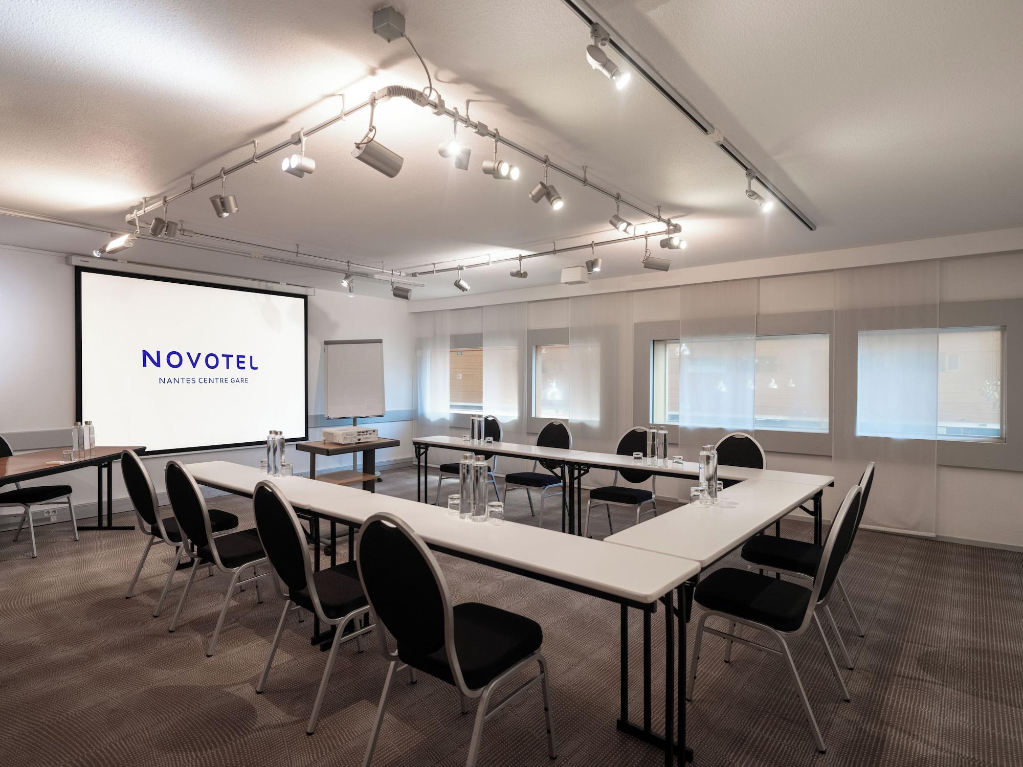 Sala de Reuniones Novotel Nantes Centre Gare