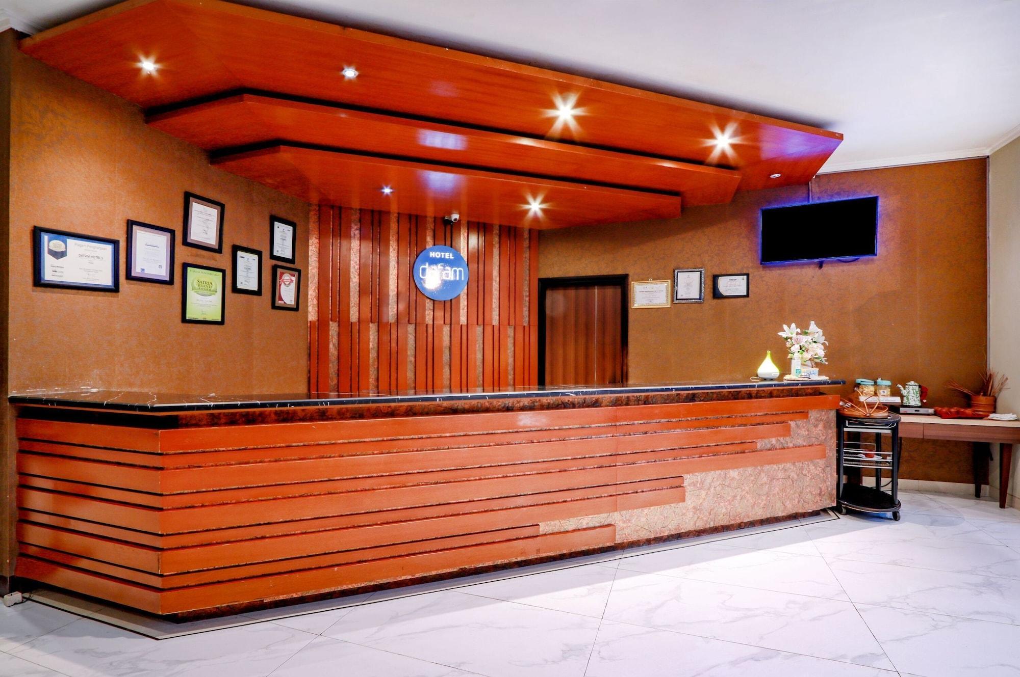 Vista Lobby Hotel Dafam Pekalongan
