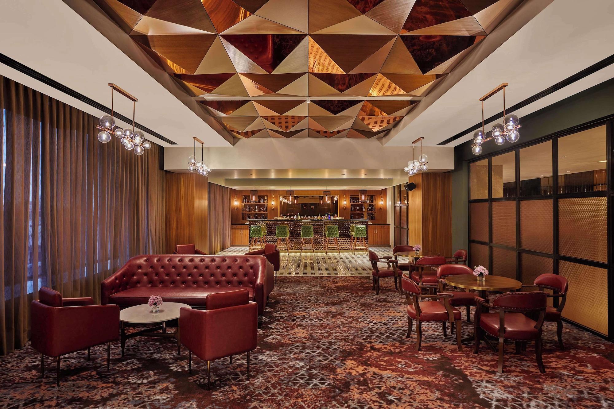 Restaurant DoubleTree by Hilton Varanasi