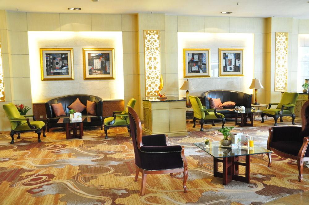 Bar/Salón Howard Johnson Paragon Hotel Beijing