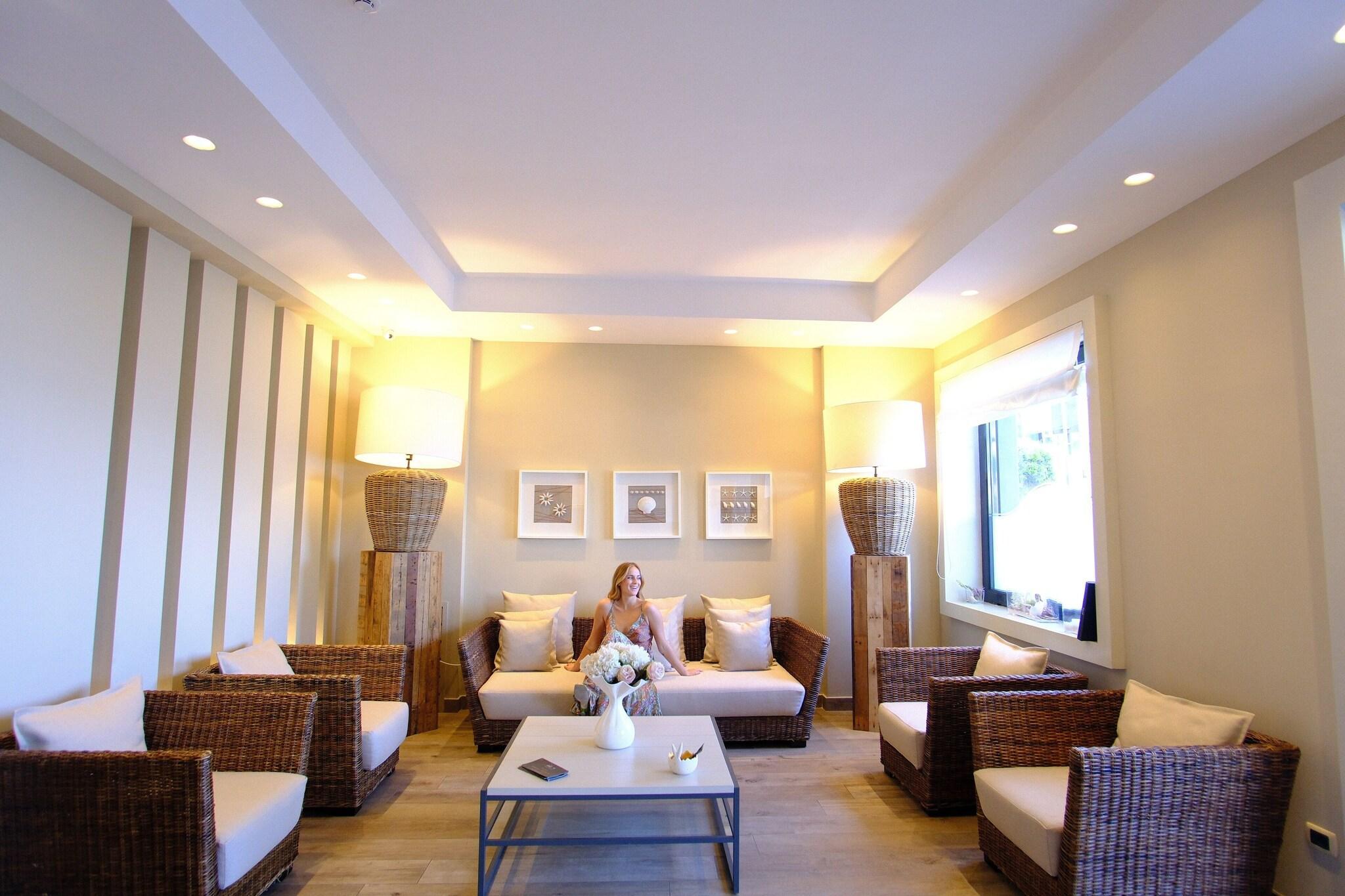 Vista Lobby Astoria Vico Hotel