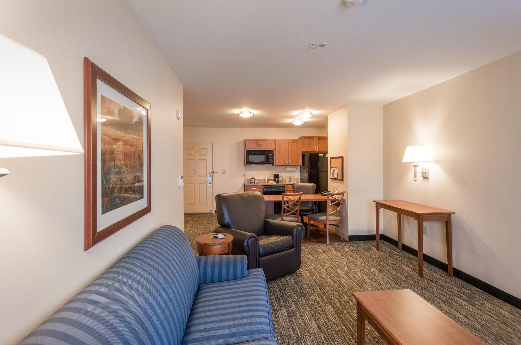Set de Habitación Candlewood Suites Downtown by IHG
