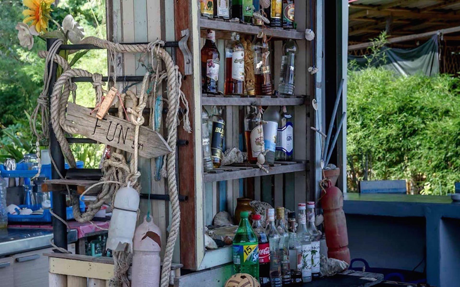 Bar/Salón Dancing Elephant Beach Club - Hostel