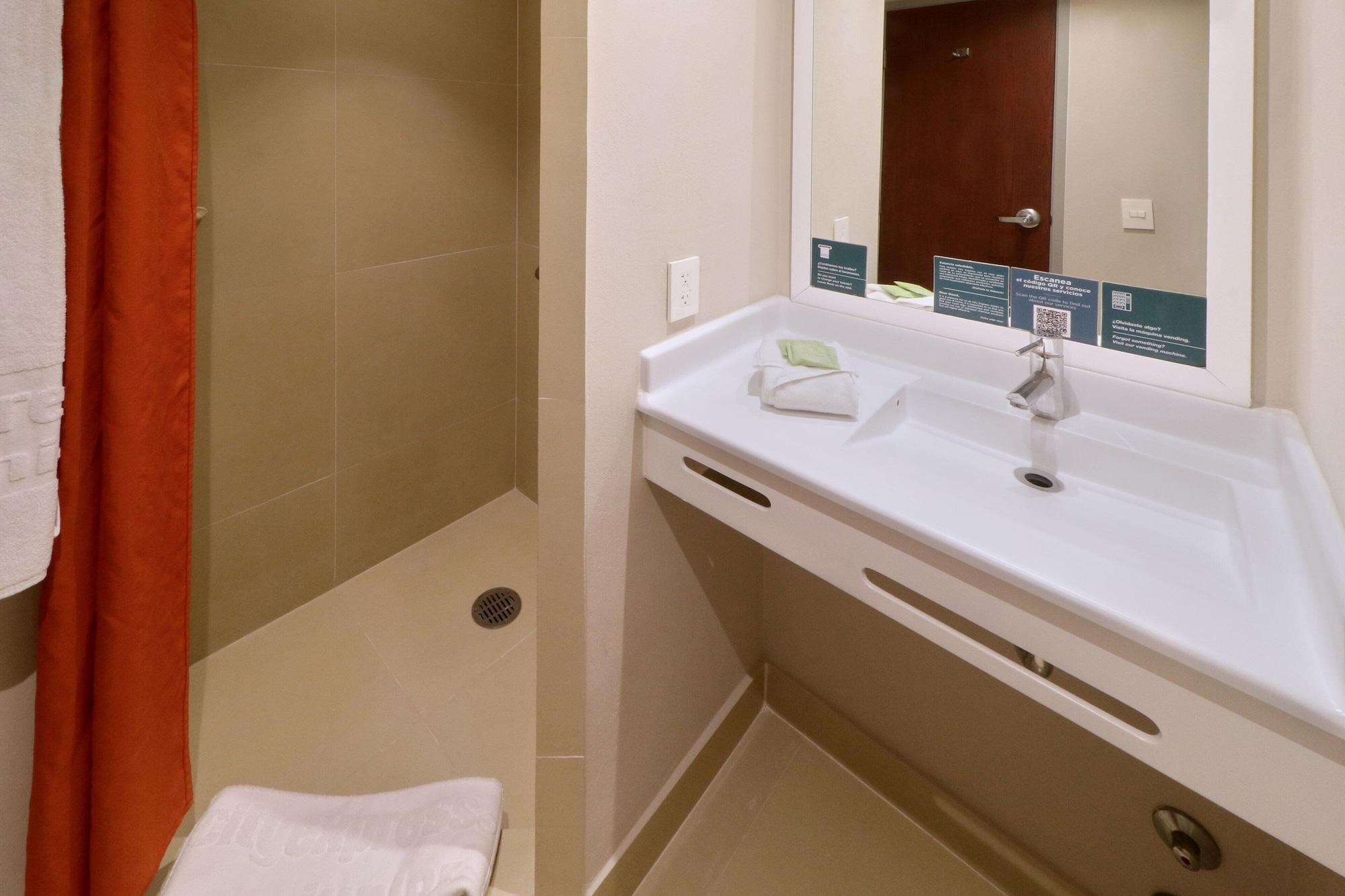 Equipamiento de Habitación City Express Junior by Marriott Tijuana Otay