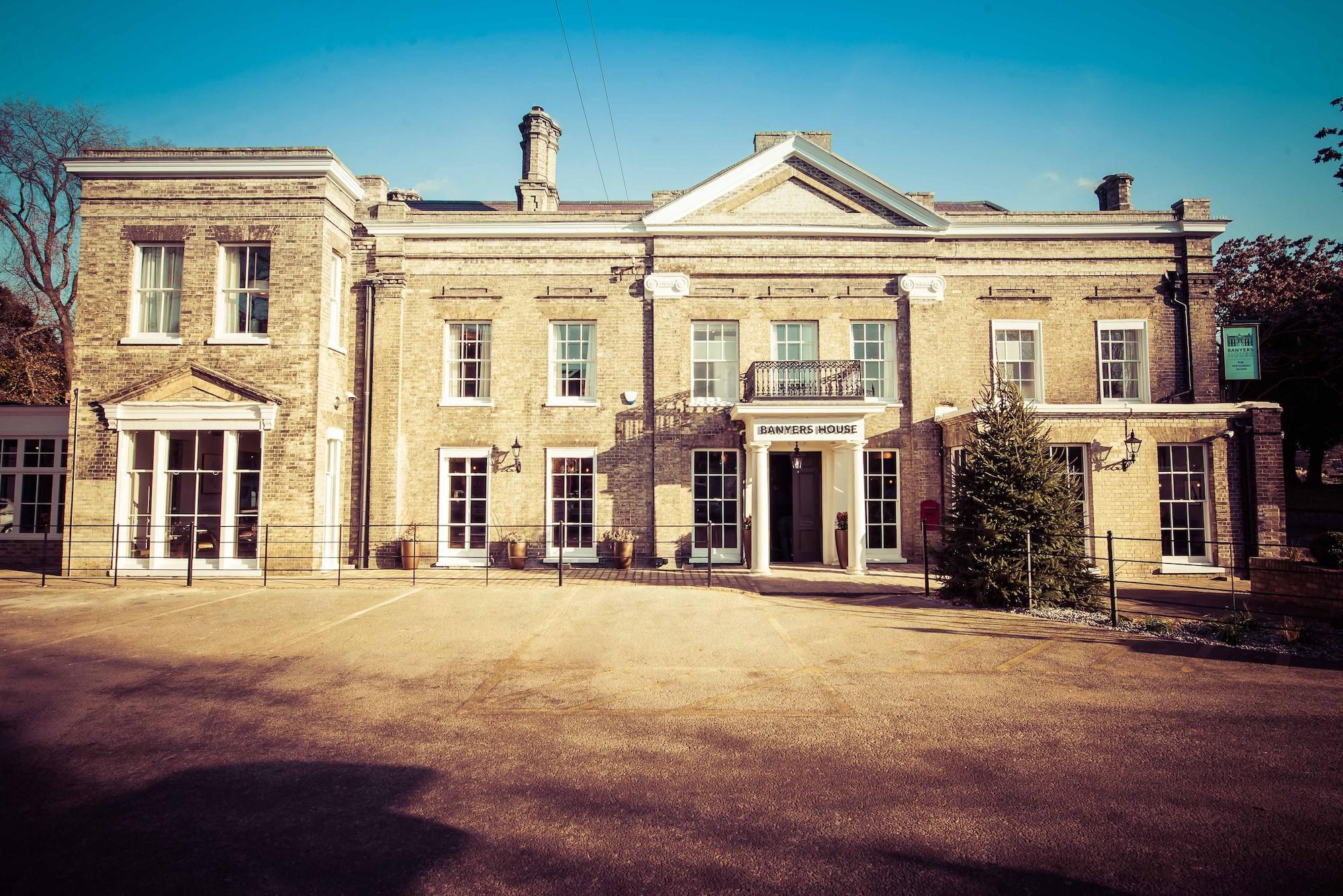 Vista Exterior Banyers House