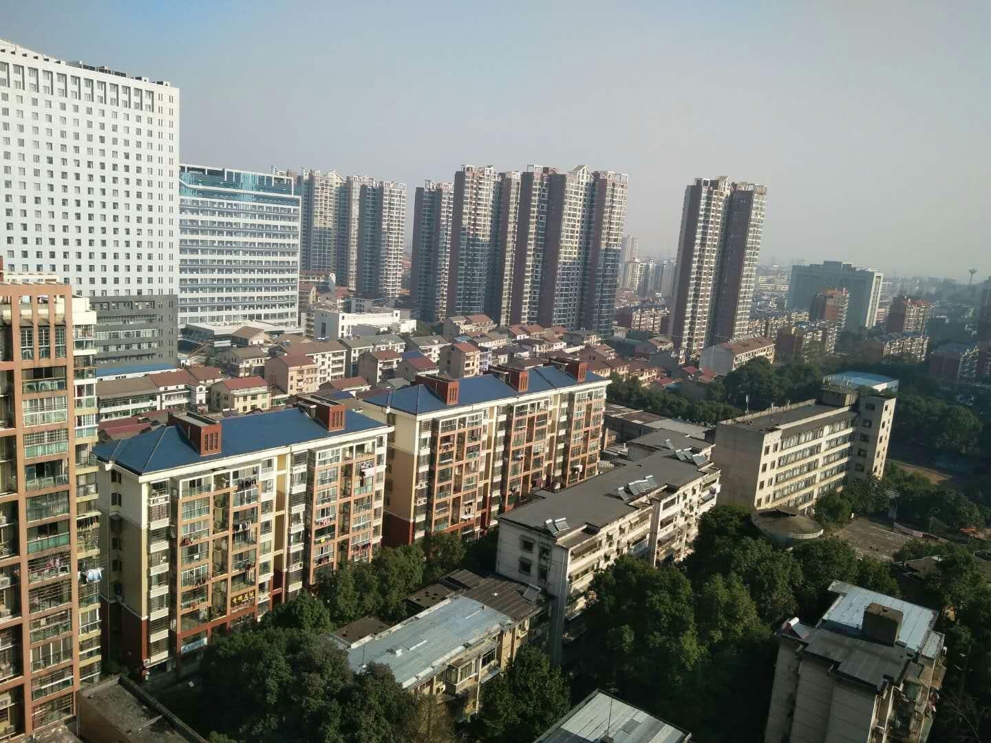 Vista Exterior Yiyang Huatian Hotel