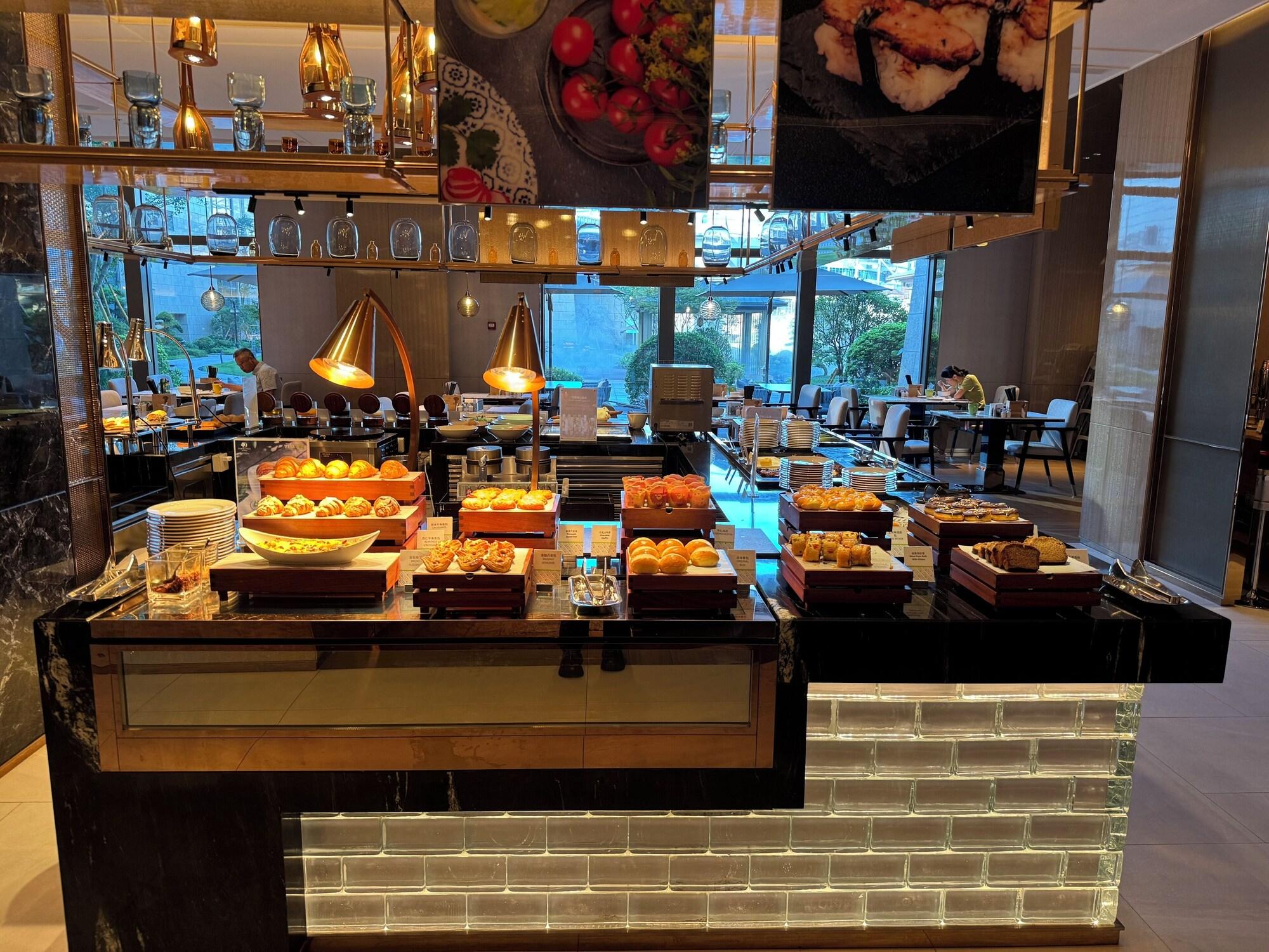 Restaurant Doubletree By Hilton Cangnan
