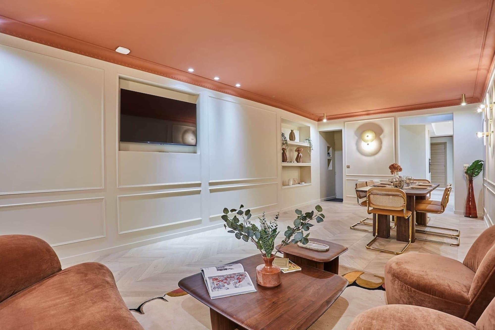 Varios Amazing Apartment Center of Paris Le Marais