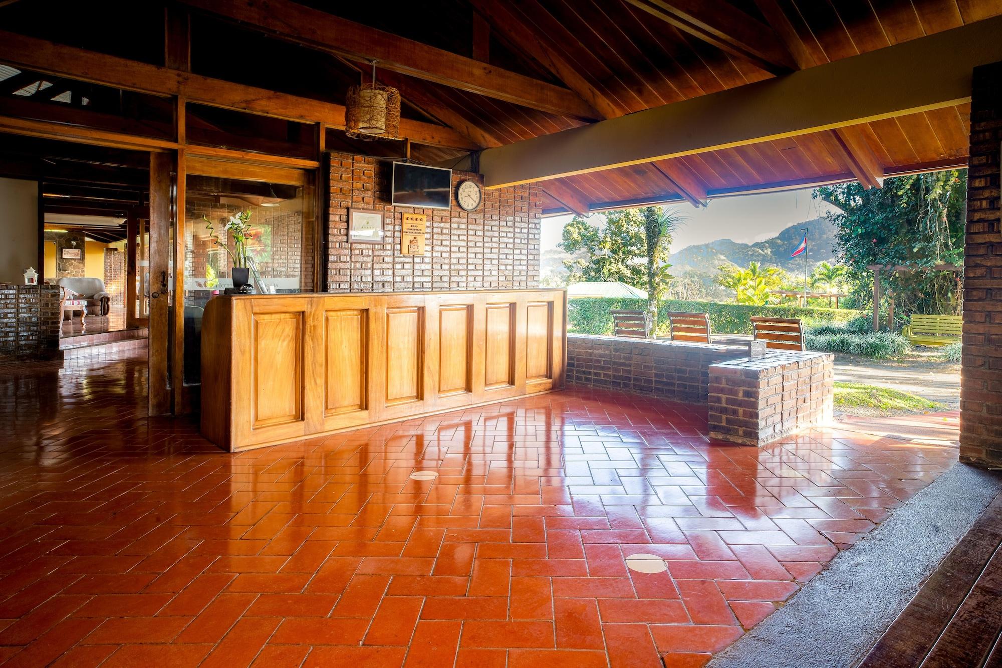 Vista Lobby Hotel Villa Florencia