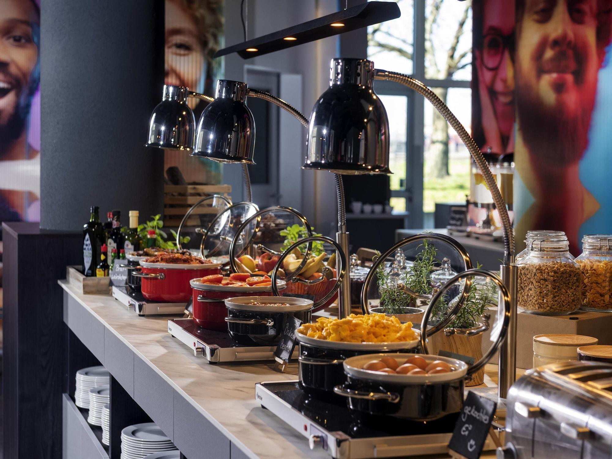 Restaurant ibis Styles Berlin Treptow