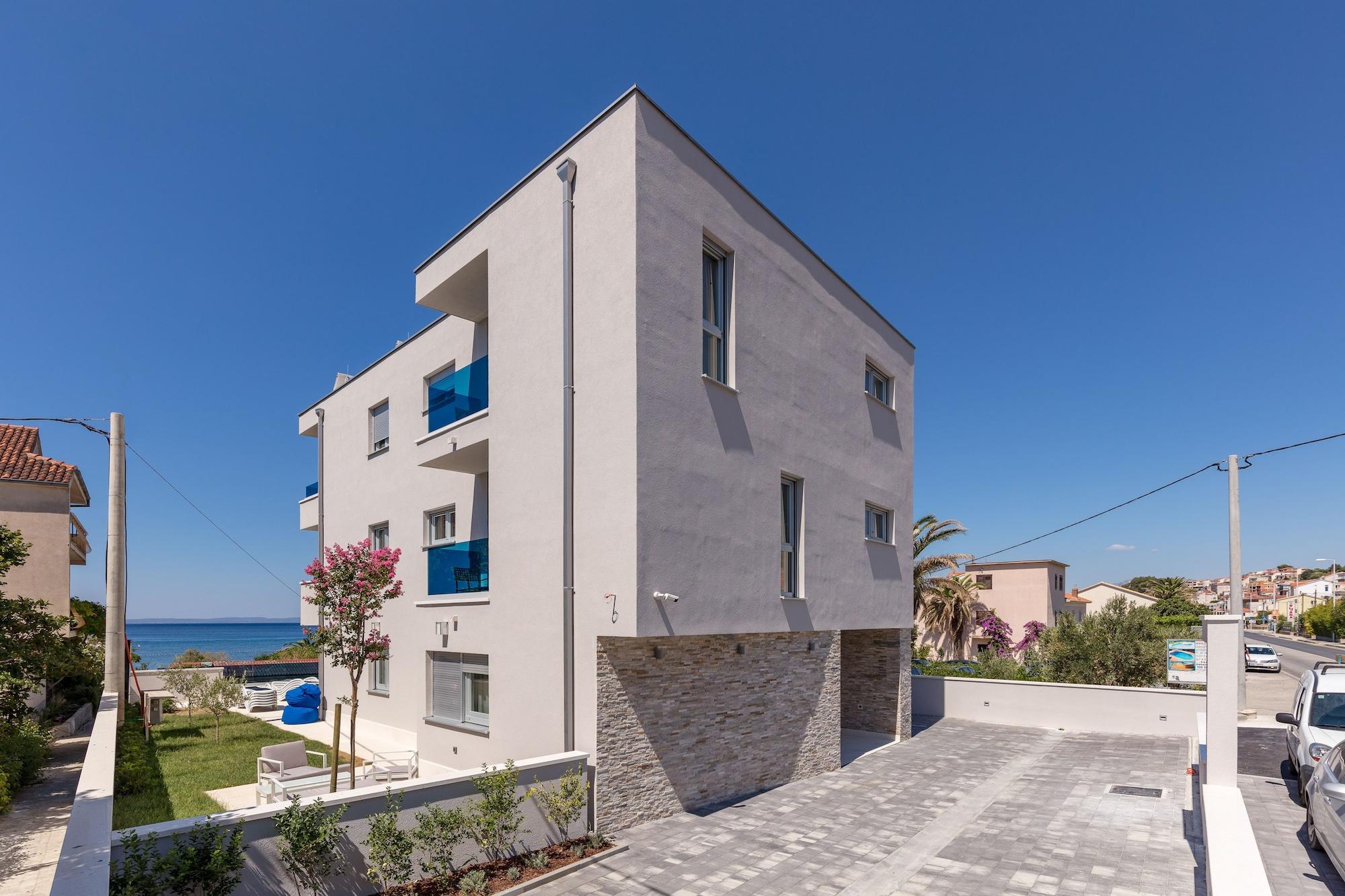 Vista Exterior Luxury Villa Karla