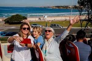 Actividad - Explora Sídney: Recorrido en autobús turístico de 48 horas, crucero por el puerto y recorrido nocturno