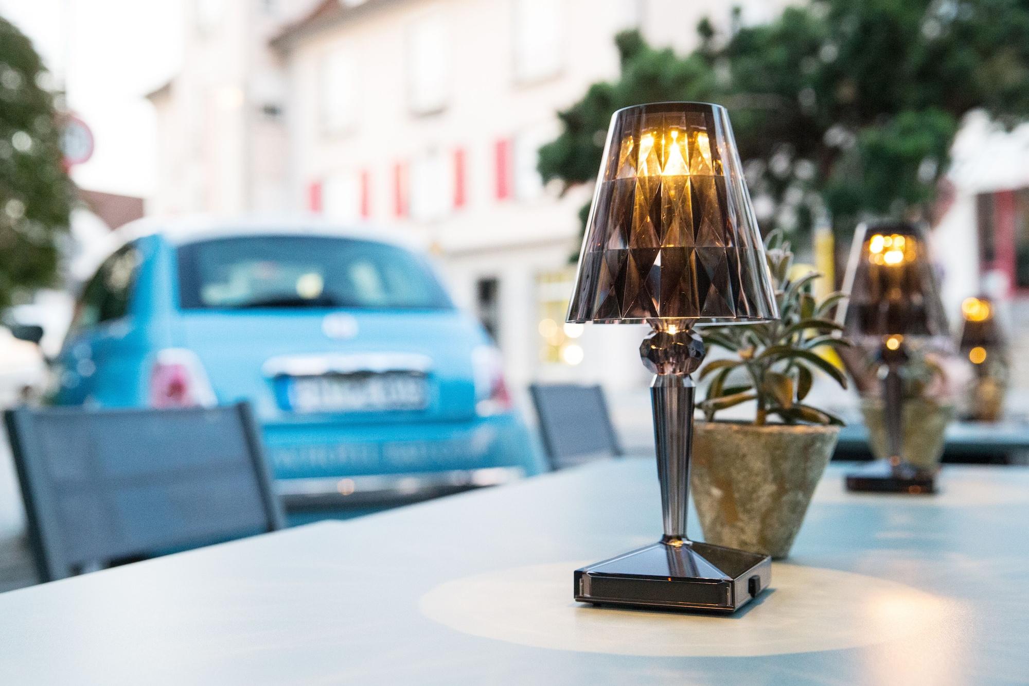 Vista Exterior Hotel Rad