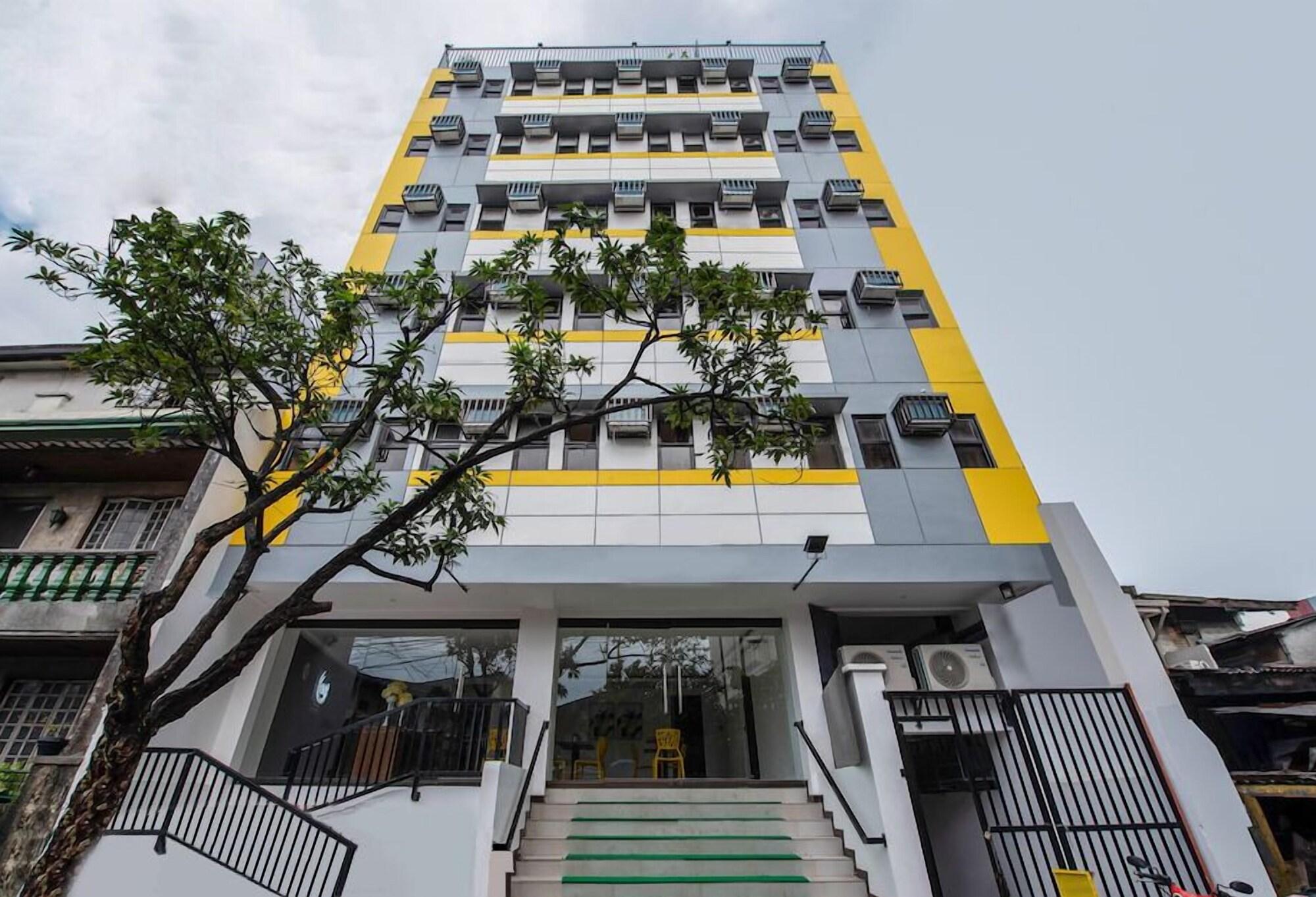 Varios NEST FORT BGC
