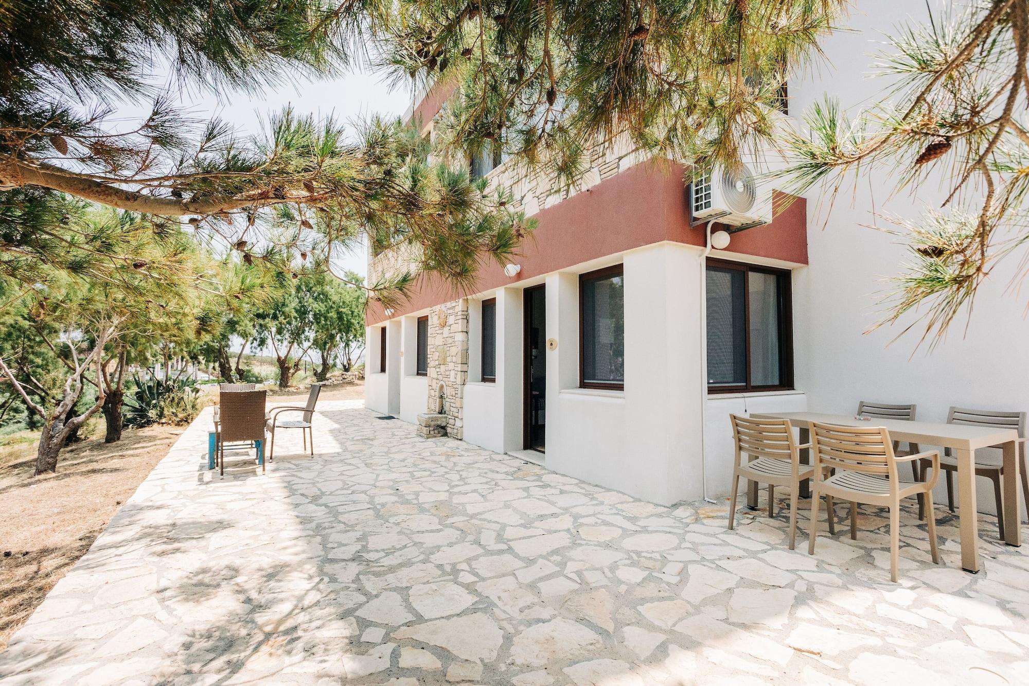 Vista Exterior Villa Iliatoras