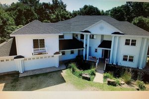 Alquiler Vacacional - Log Inn on Madison Lake.   Multi generation. Corporate retreat for team building