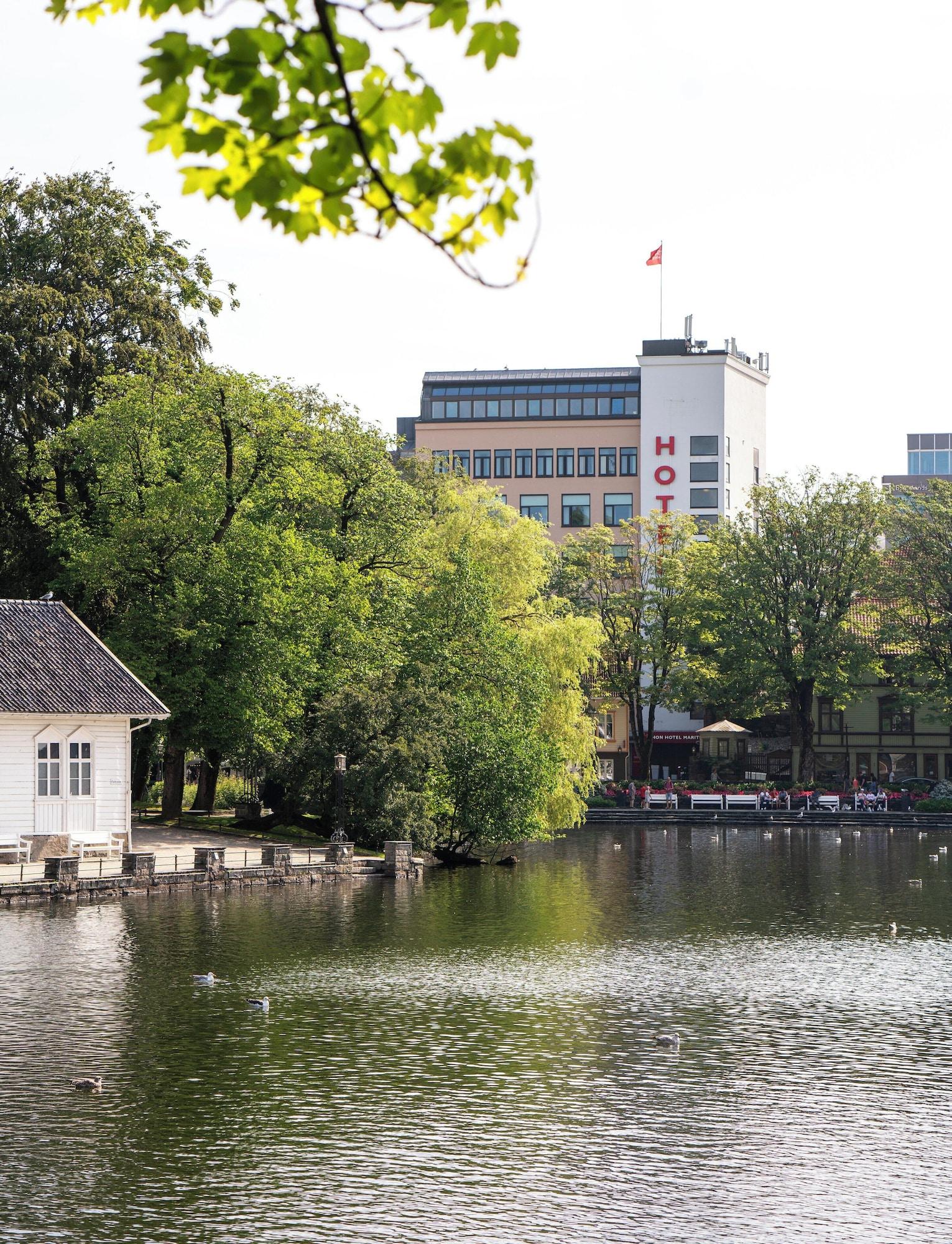 Vista Exterior Thon Hotel Maritim