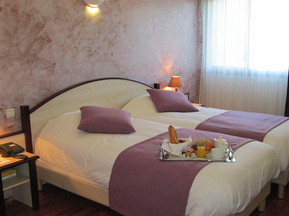 Habitación Ariane Hotel Istres