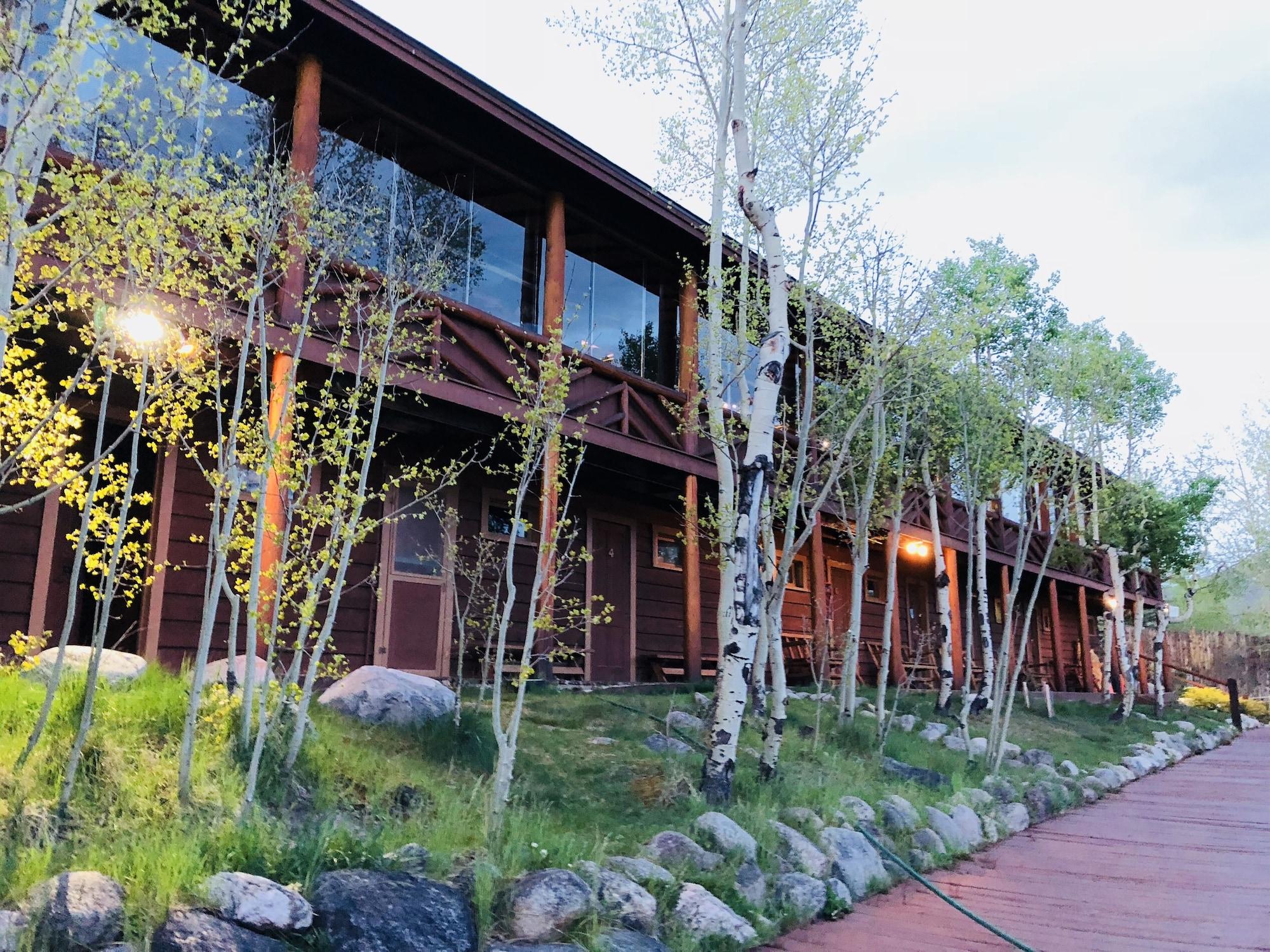 Vista Exterior Grand Lake Lodge