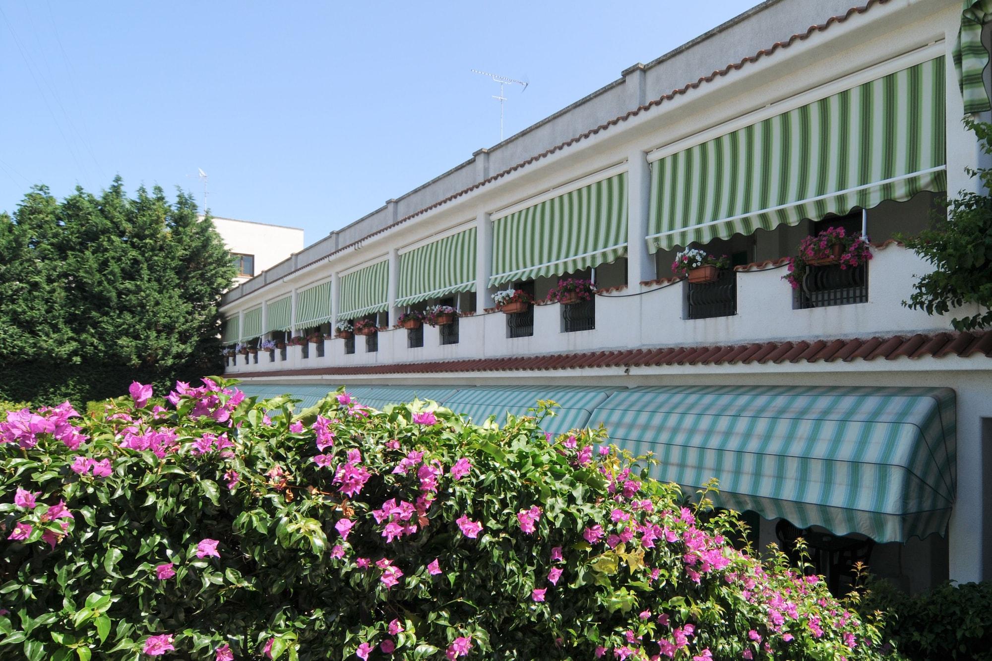 Vista Exterior Hotel Residence Nemo