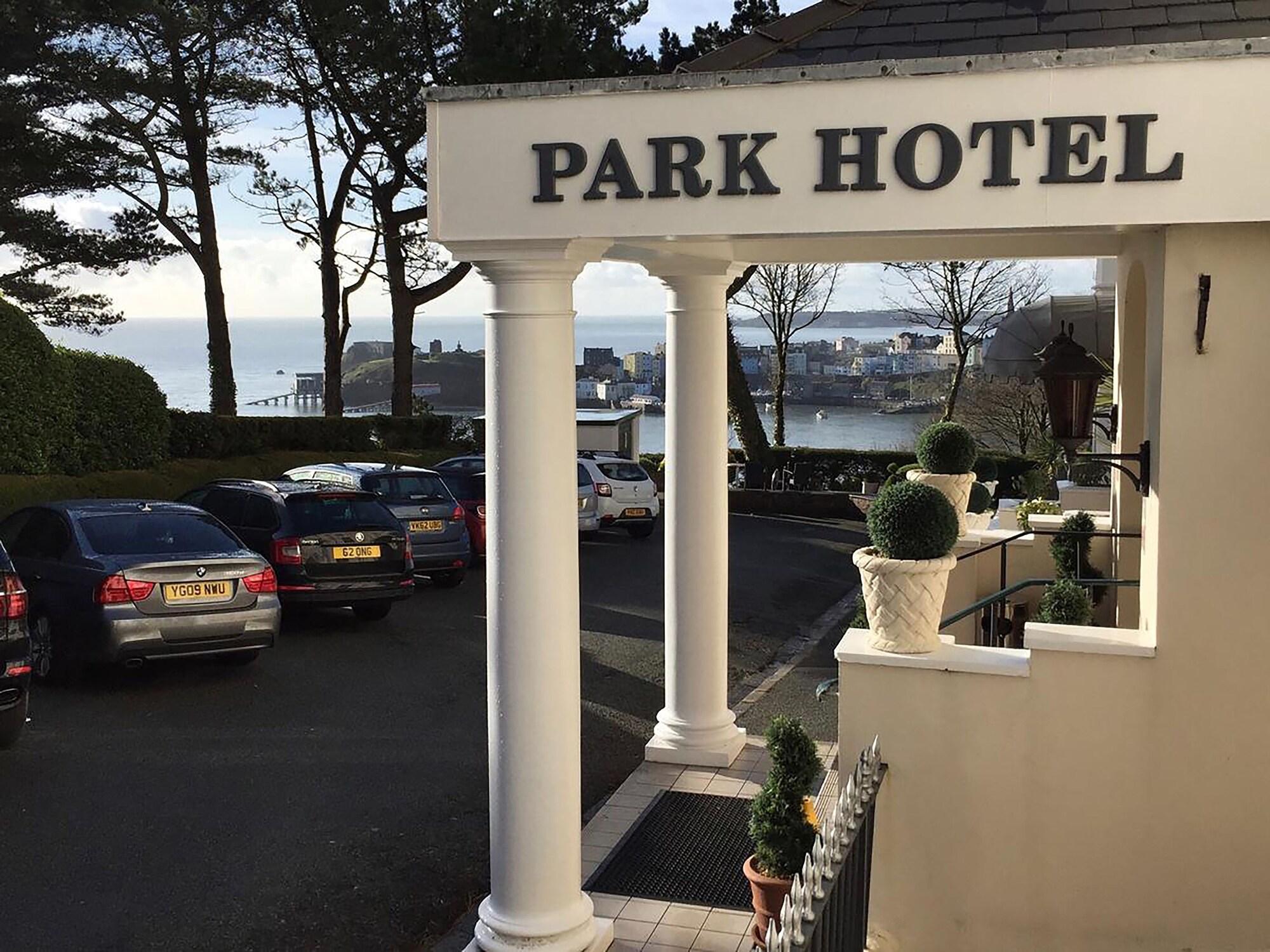 Vista Exterior Park Hotel Tenby