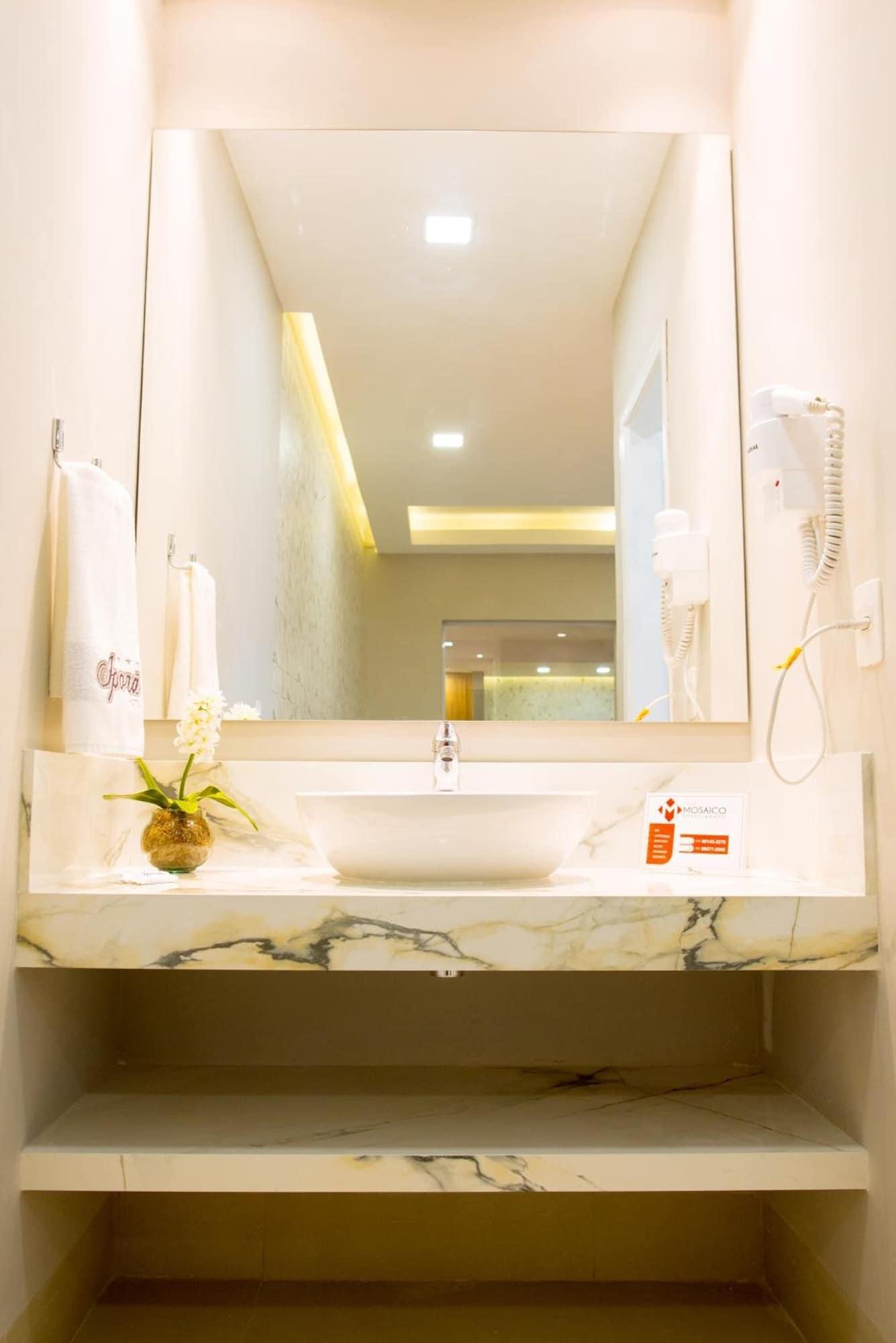 Equipamiento de Habitación Hotel Iporã