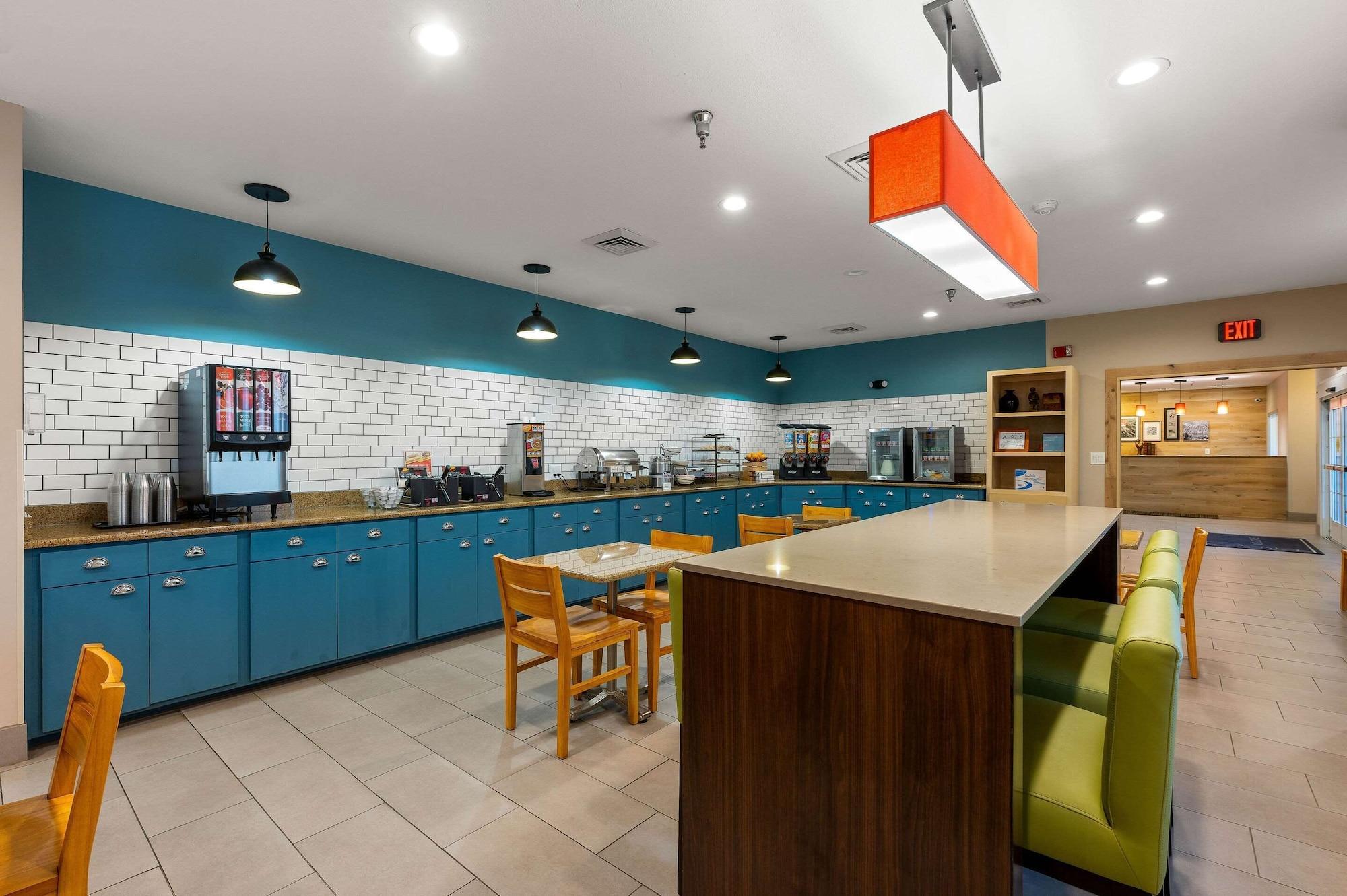 Restaurant Country Inn & Suites by Radisson, Asheville - Outlet Mall