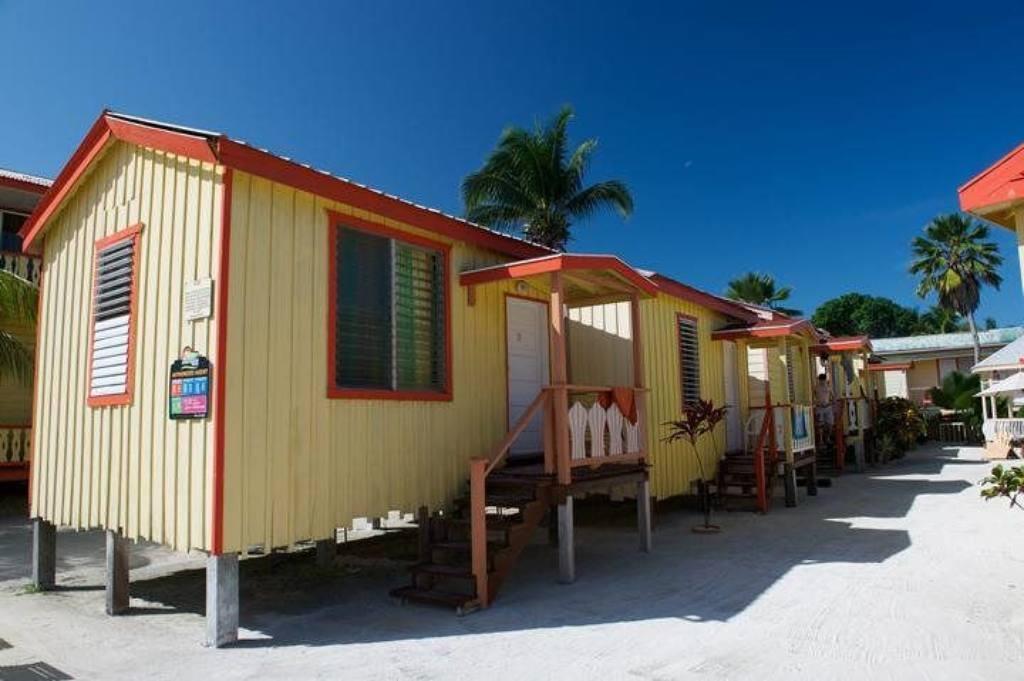 Vista Exterior Tropical Paradise Hotel