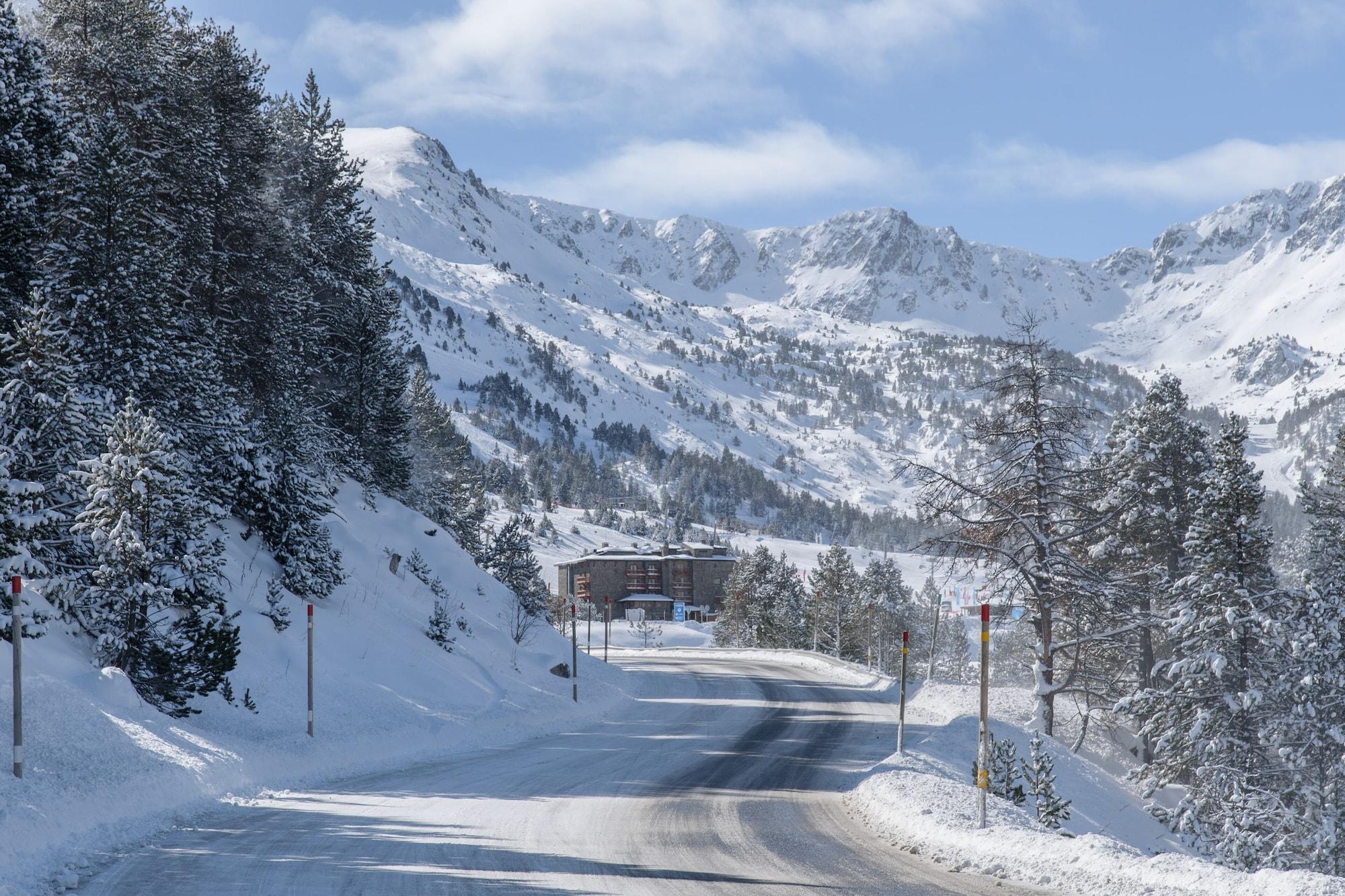 Vista Exterior Grau Roig Andorra Boutique Hotel & Spa