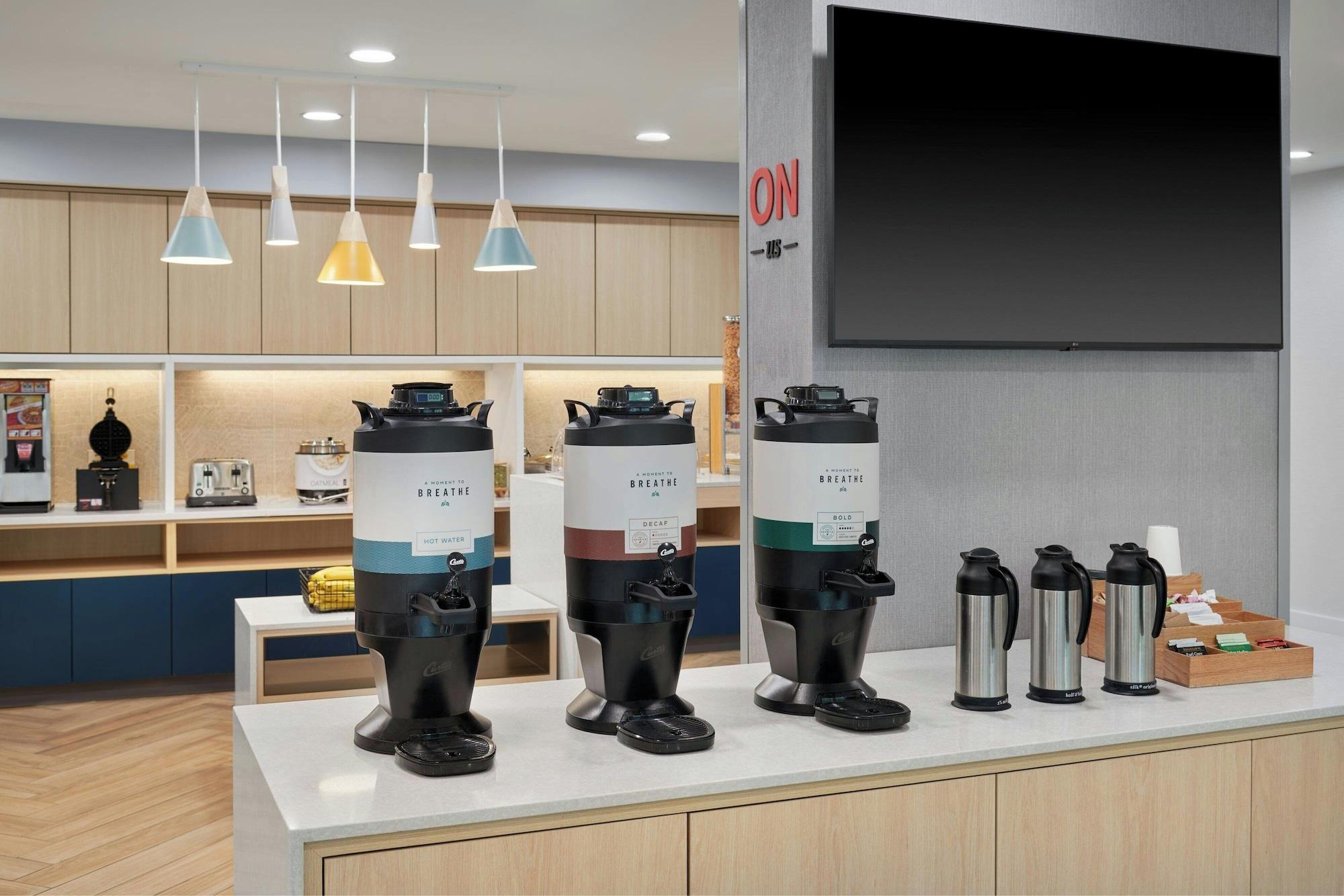 Restaurant Towneplace Suites By Marriott Calhoun