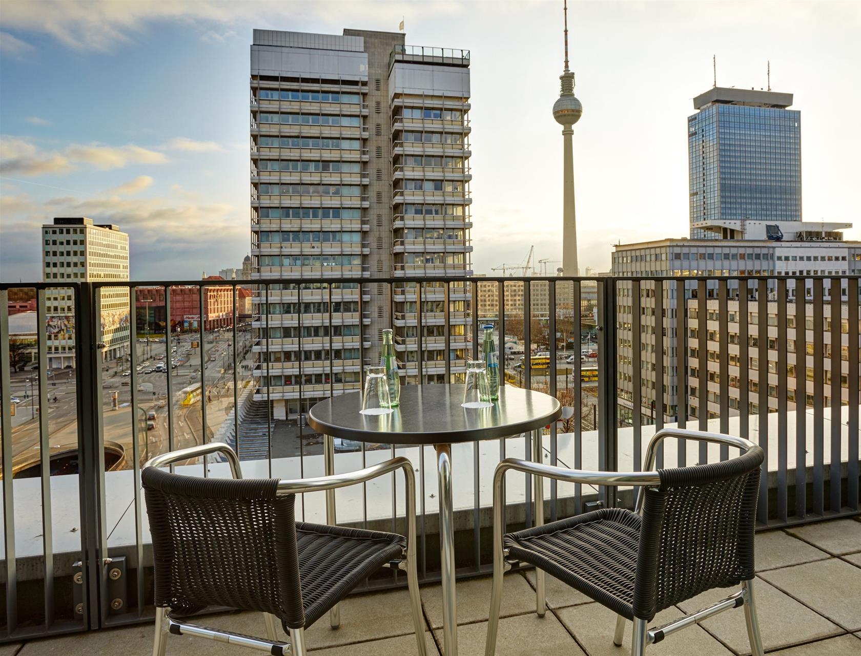 Varios Premier Inn Berlin Alexanderplatz Hotel
