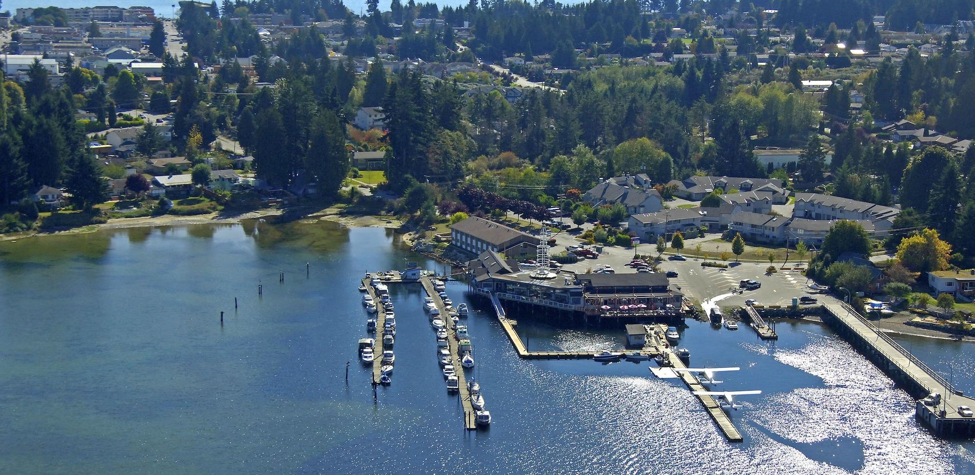 Vista Exterior The Spot at Porpoise Bay