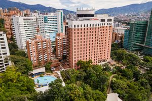 Alojamiento - Hotel Dann Carlton Medellín