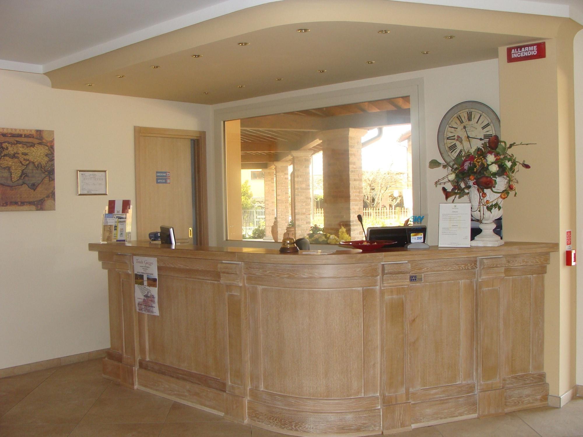 Vista Lobby Hotel Belforte