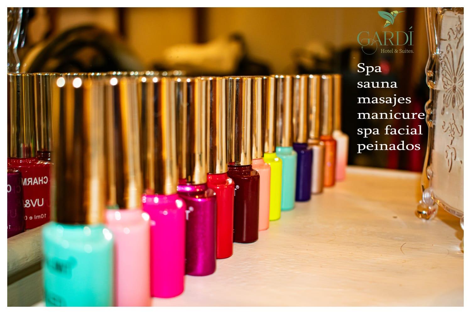 Vista Exterior Gardi Hotel & Suites